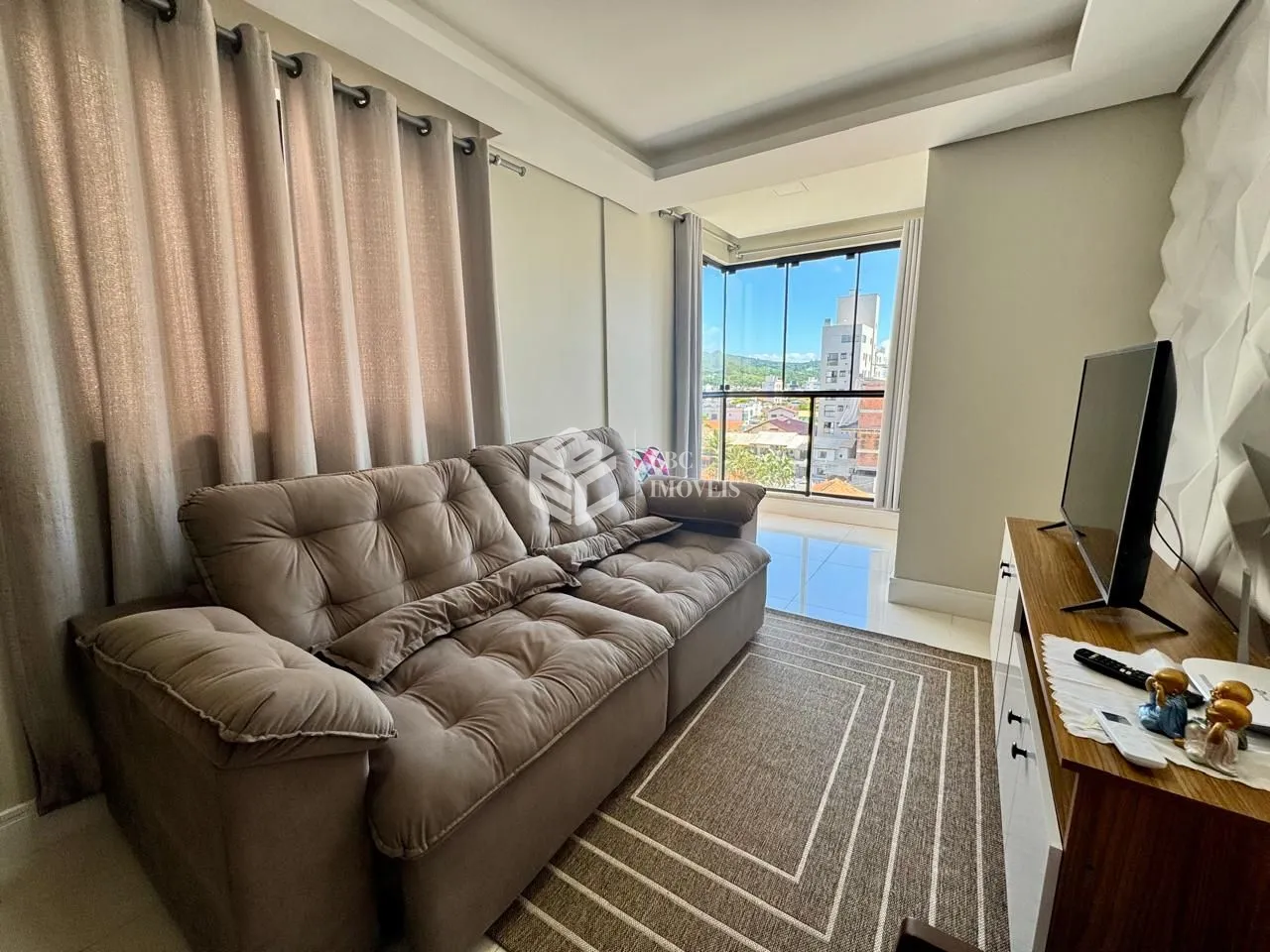 Apartamento à venda  no Balneário Pereque - Porto Belo, SC. Imóveis