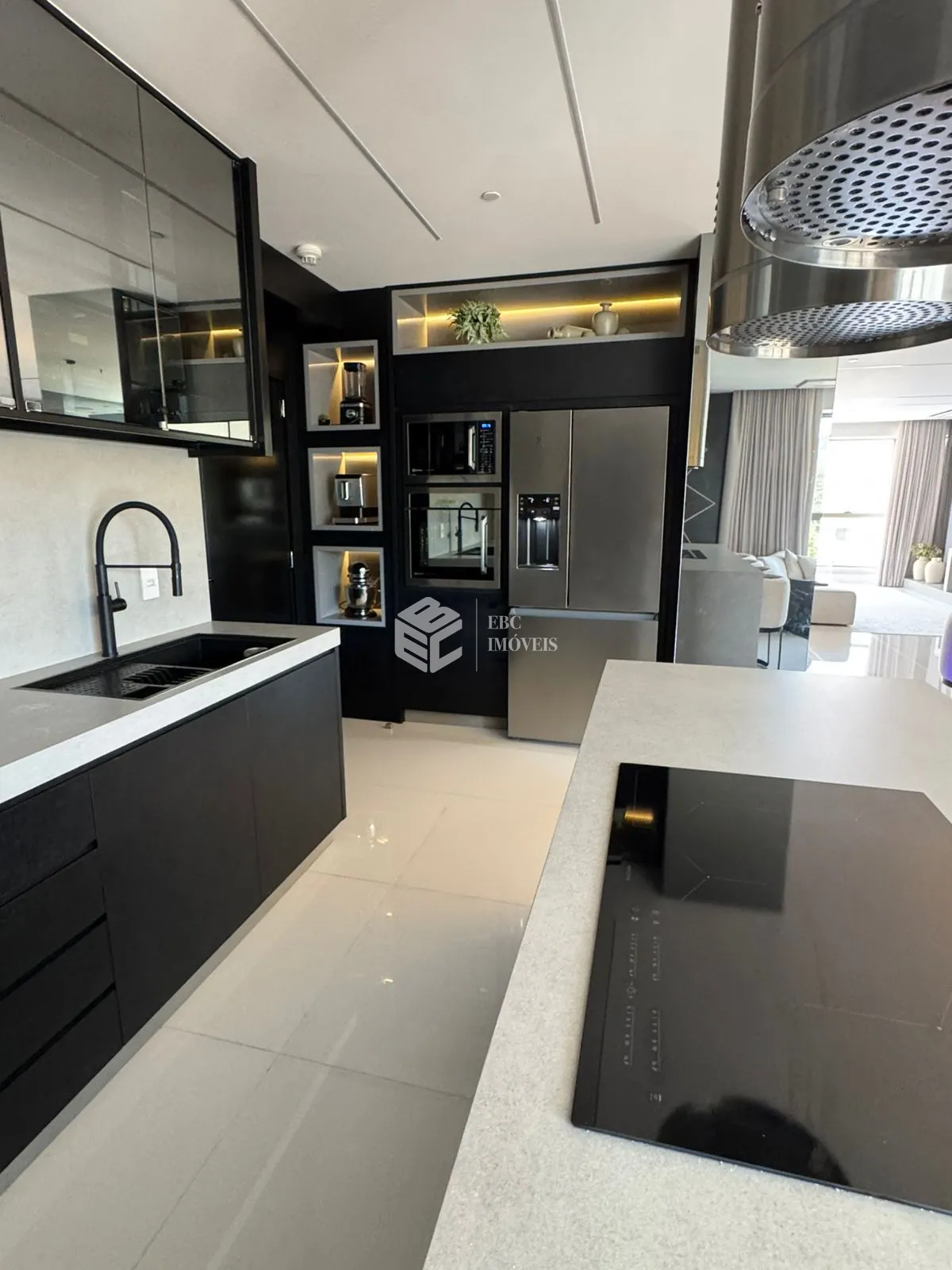 Apartamento com 4 Dormitórios à venda, 261 m² por R$ 10.000.000,00 Apartamento com 4 Dormitórios à venda, 261 m² por R$ 10.000.000,00