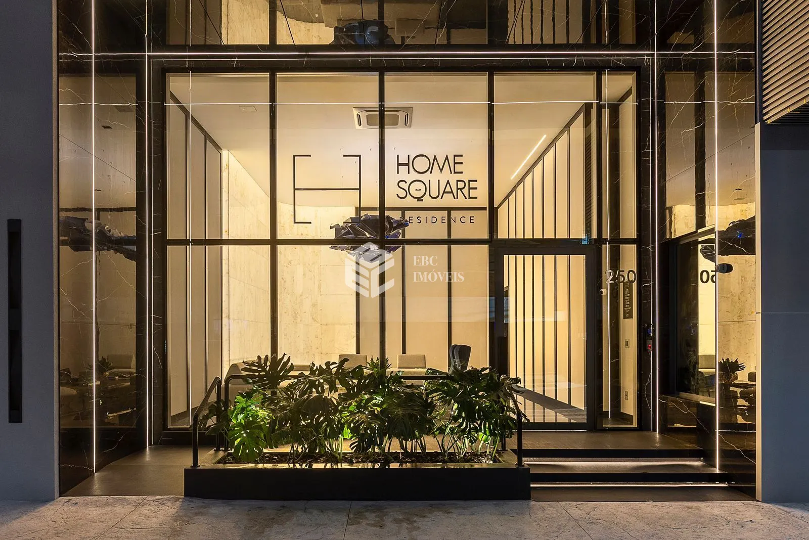 Apartamento à venda  no Centro - Balneário Camboriú, SC. Imóveis