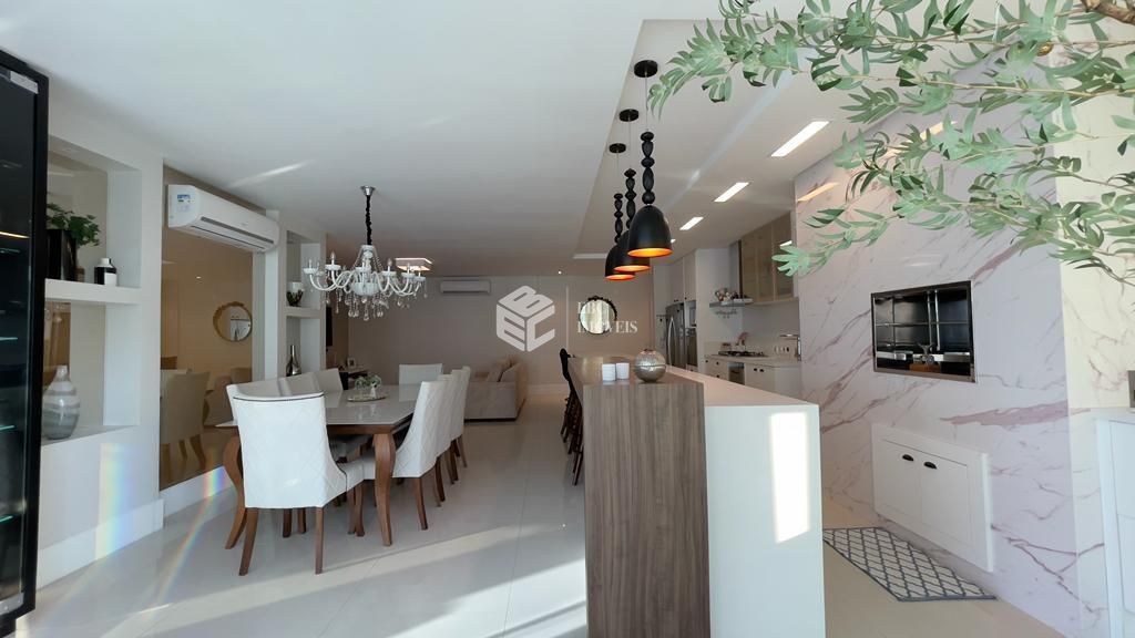 Apartamento com 3 Dormitórios à venda, 199 m² por R$ 7.500.000,00 Apartamento com 3 Dormitórios à venda, 199 m² por R$ 7.500.000,00