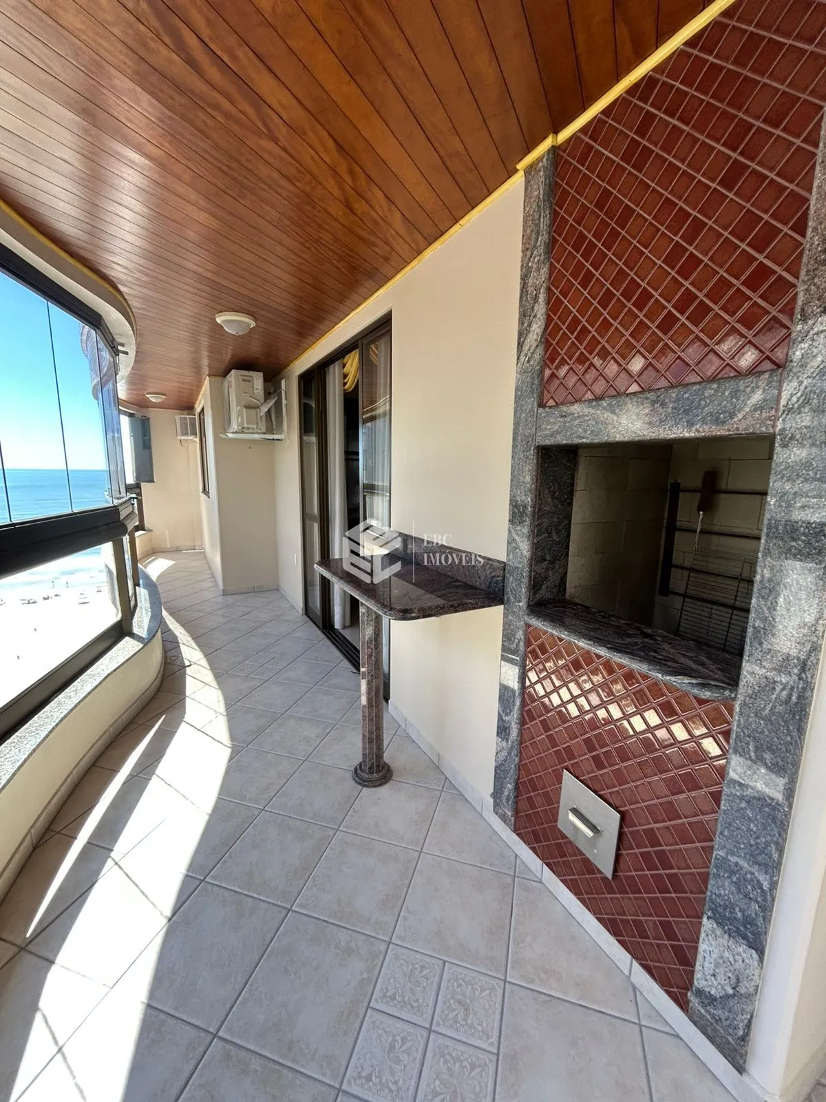 Apartamento com 3 Dormitórios à venda, 108 m² por R$ 2.800.000,00 Apartamento com 3 Dormitórios à venda, 108 m² por R$ 2.800.000,00