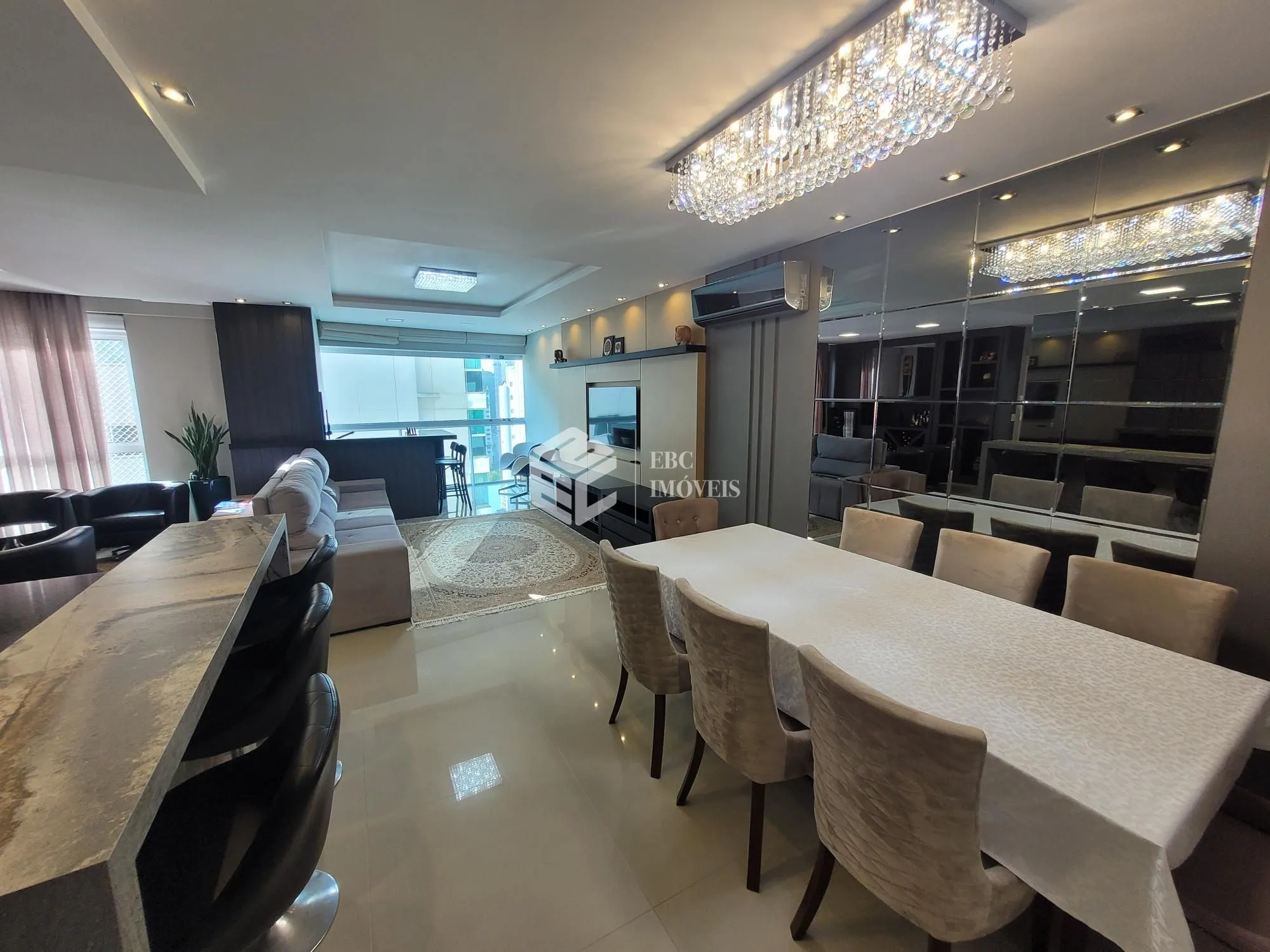 Apartamento à venda  no Pioneiros - Balneário Camboriú, SC. Imóveis