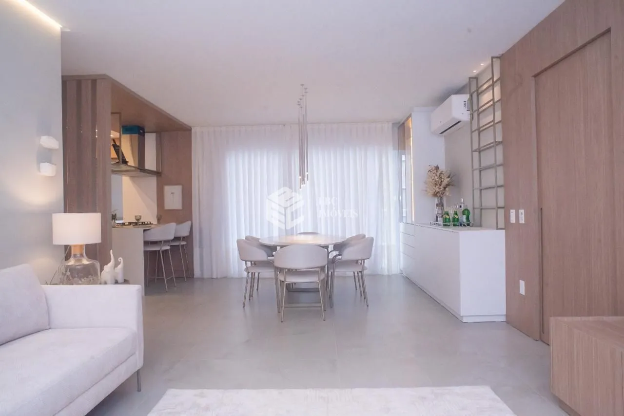 Apartamento com 3 Dormitórios à venda, 131 m² por R$ 3.800.000,00 Apartamento com 3 Dormitórios à venda, 131 m² por R$ 3.800.000,00