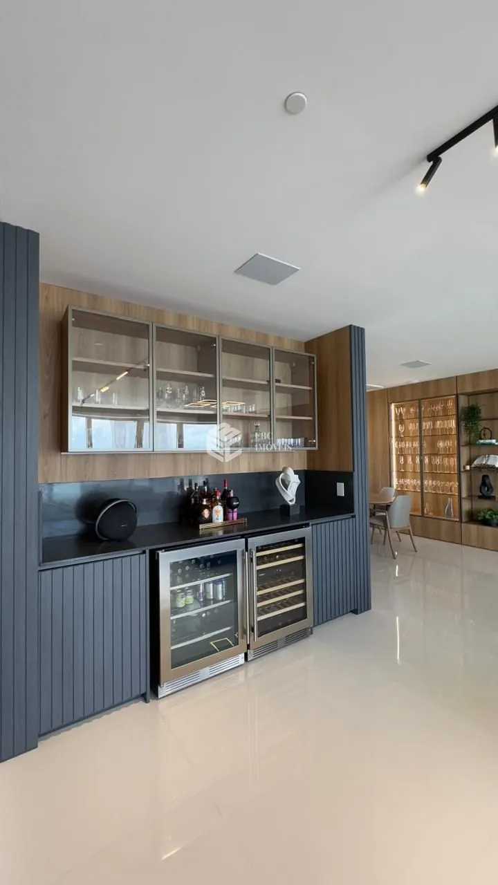 Apartamento com 4 Dormitórios à venda, 261 m² por R$ 12.000.000,00 Apartamento com 4 Dormitórios à venda, 261 m² por R$ 12.000.000,00