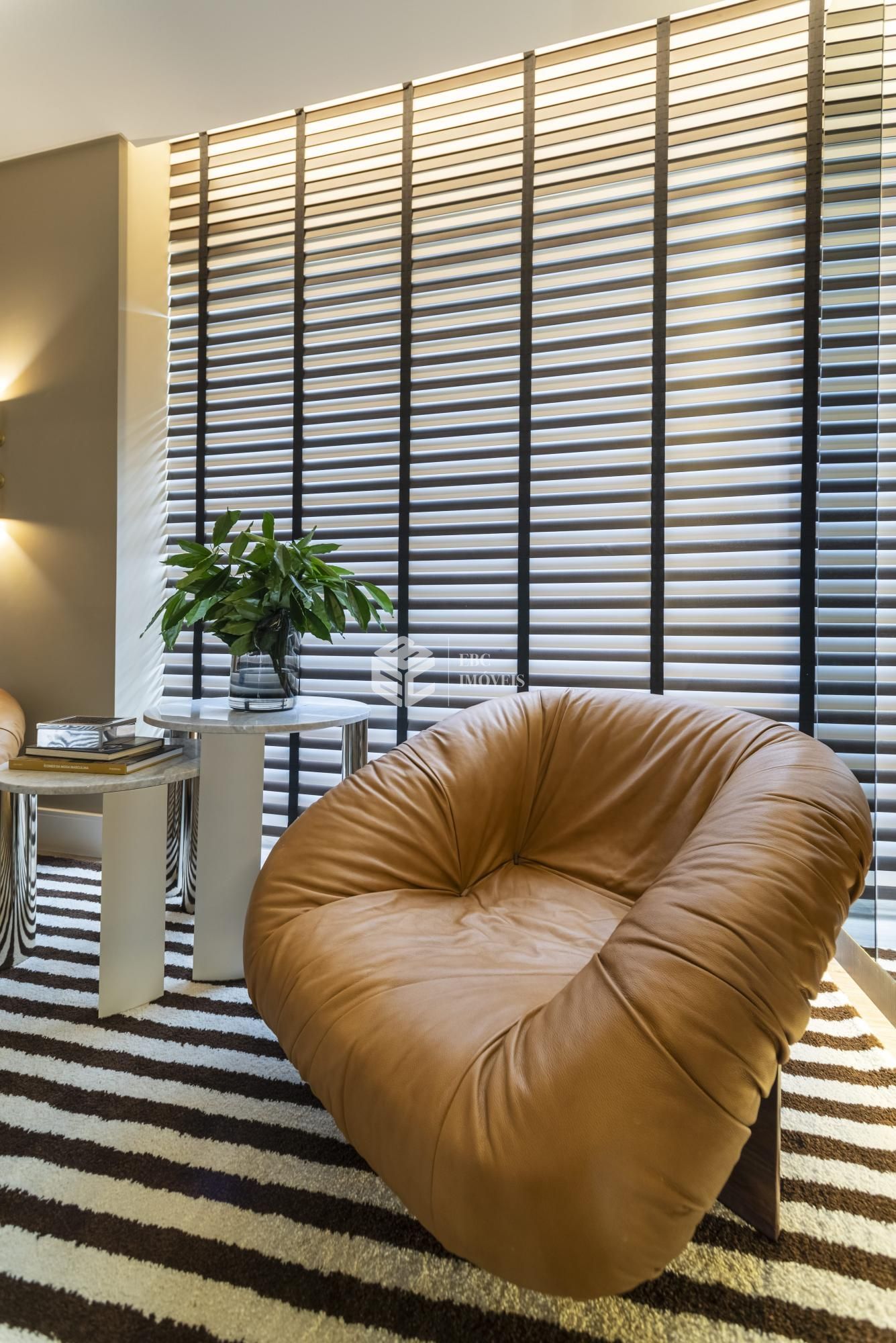 Apartamento com 4 Dormitórios à venda, 261 m² por R$ 16.900.000,00 Apartamento com 4 Dormitórios à venda, 261 m² por R$ 16.900.000,00