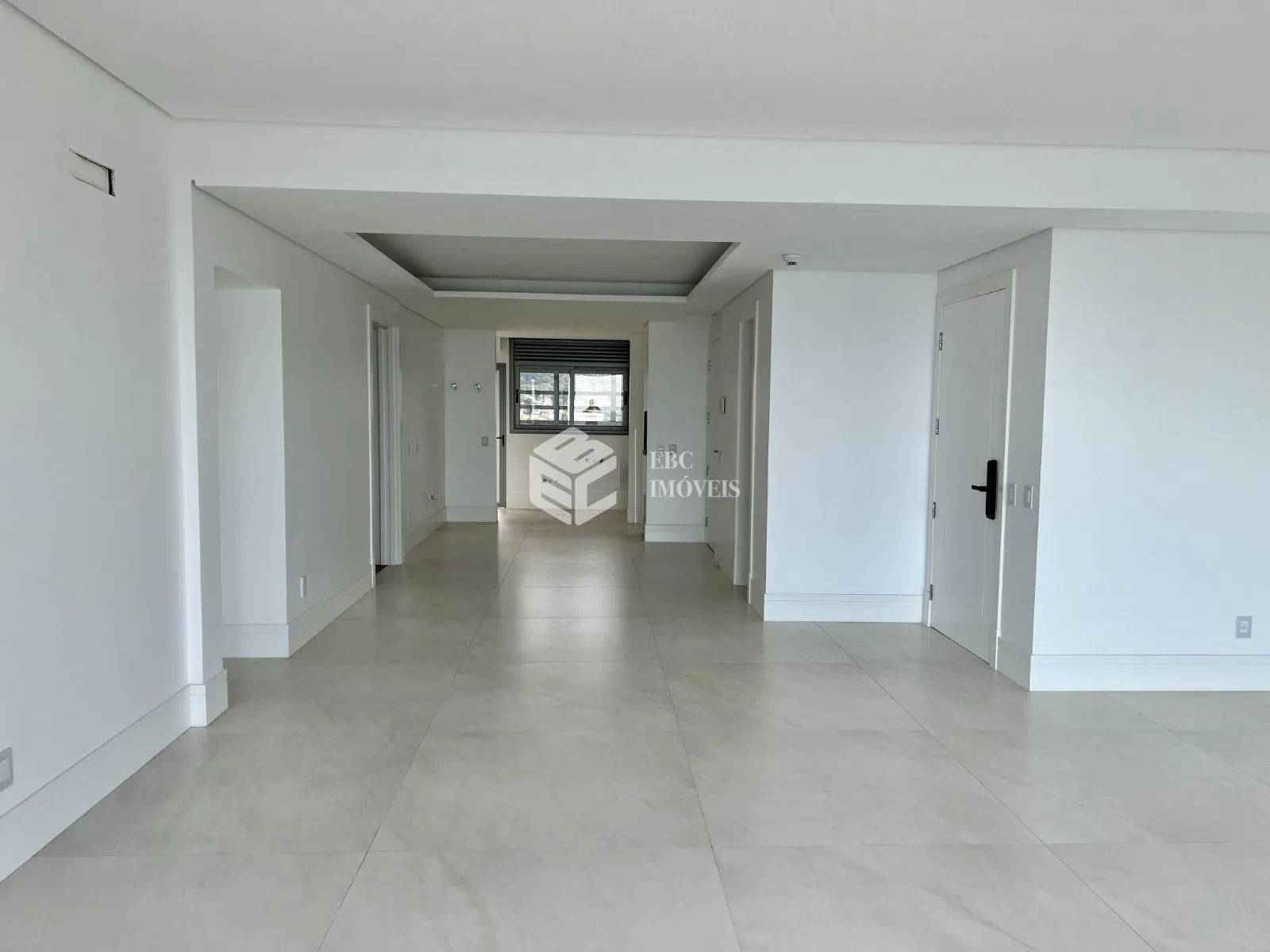 Apartamento com 4 Dormitórios à venda, 216 m² por R$ 15.900.000,00 Apartamento com 4 Dormitórios à venda, 216 m² por R$ 15.900.000,00