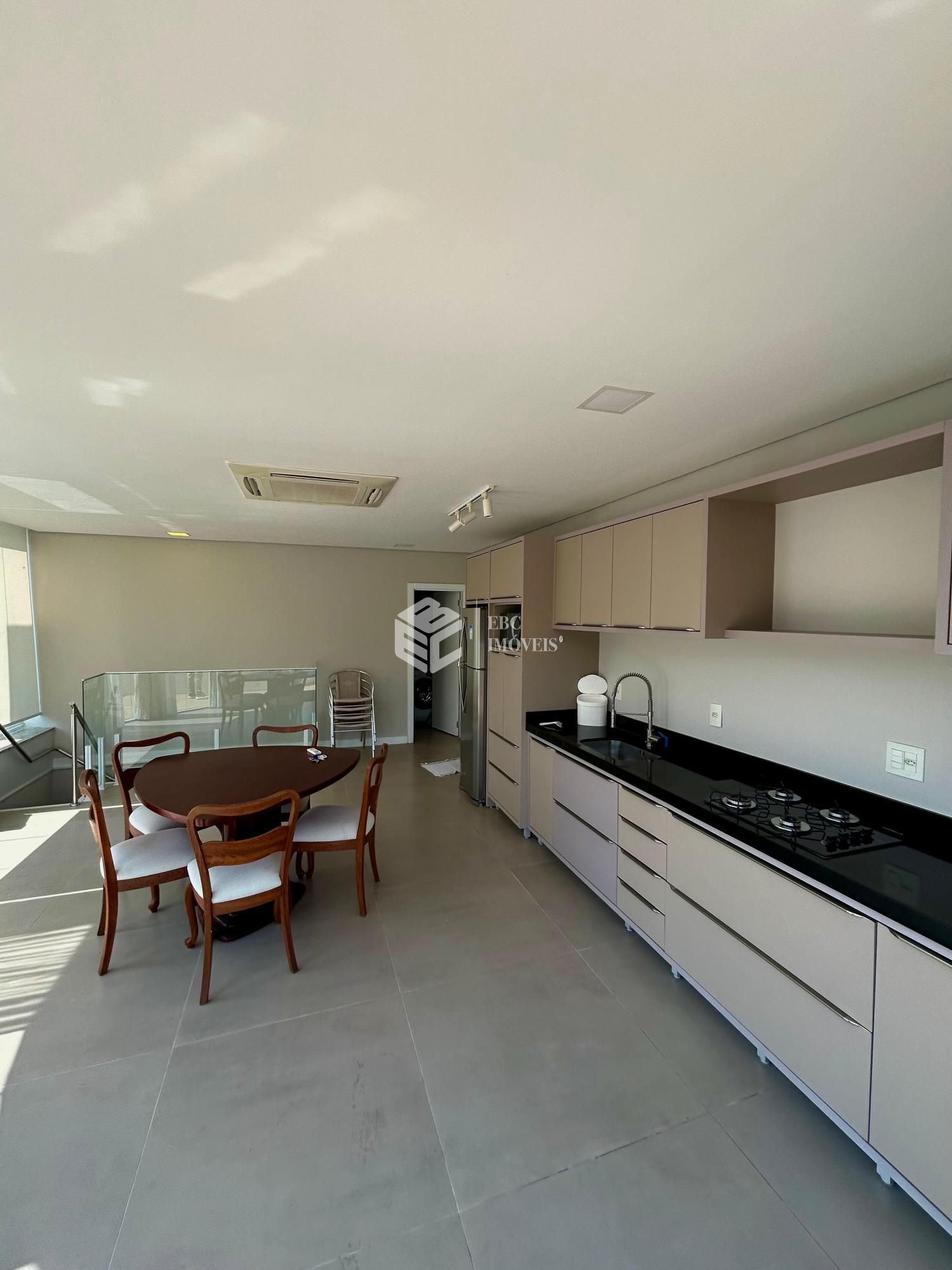 Cobertura, 3 quartos, 154 m² - Foto 2