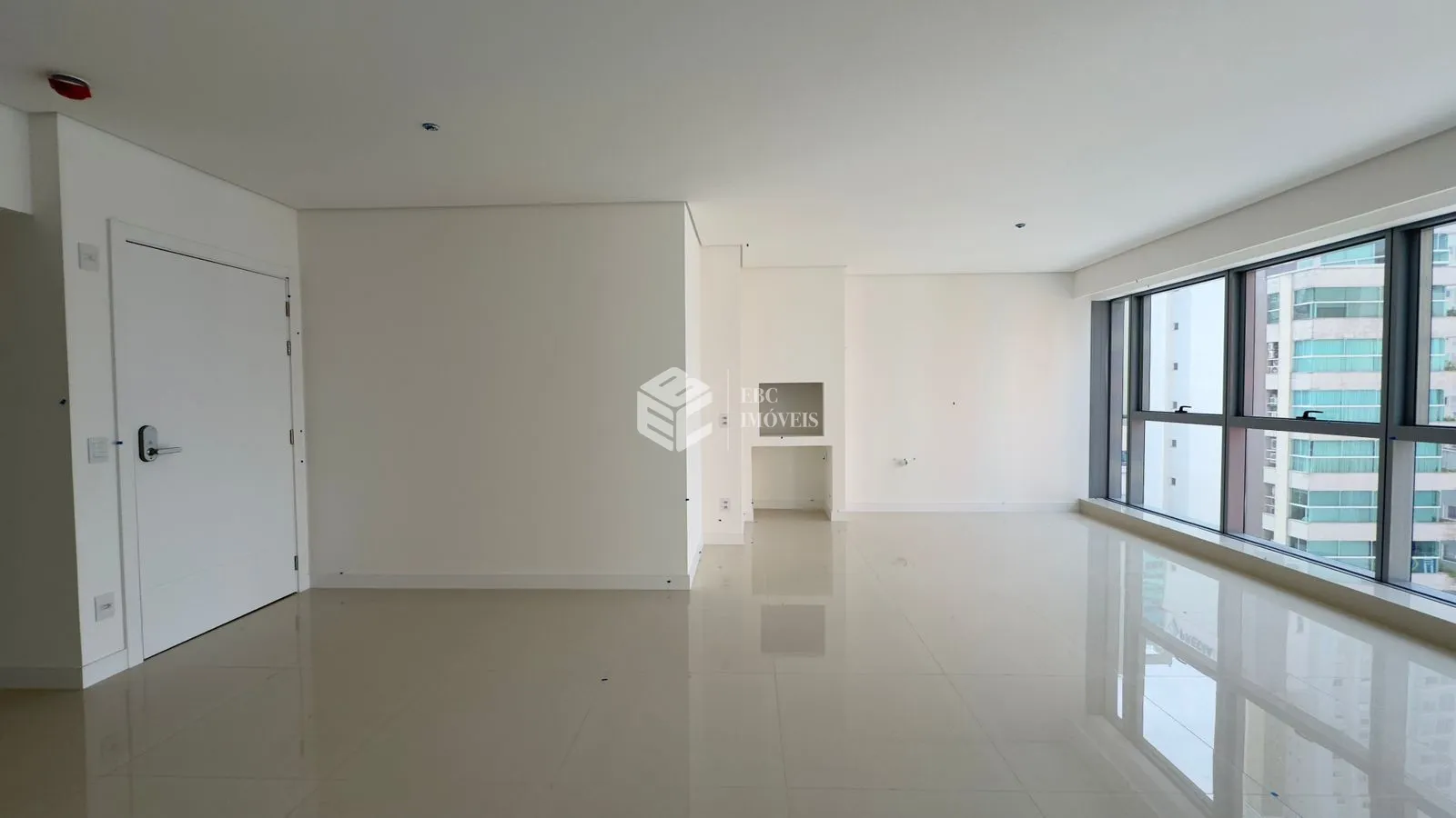 Apartamento com 4 Dormitórios à venda, 171 m² por R$ 4.900.000,00 Apartamento com 4 Dormitórios à venda, 171 m² por R$ 4.900.000,00