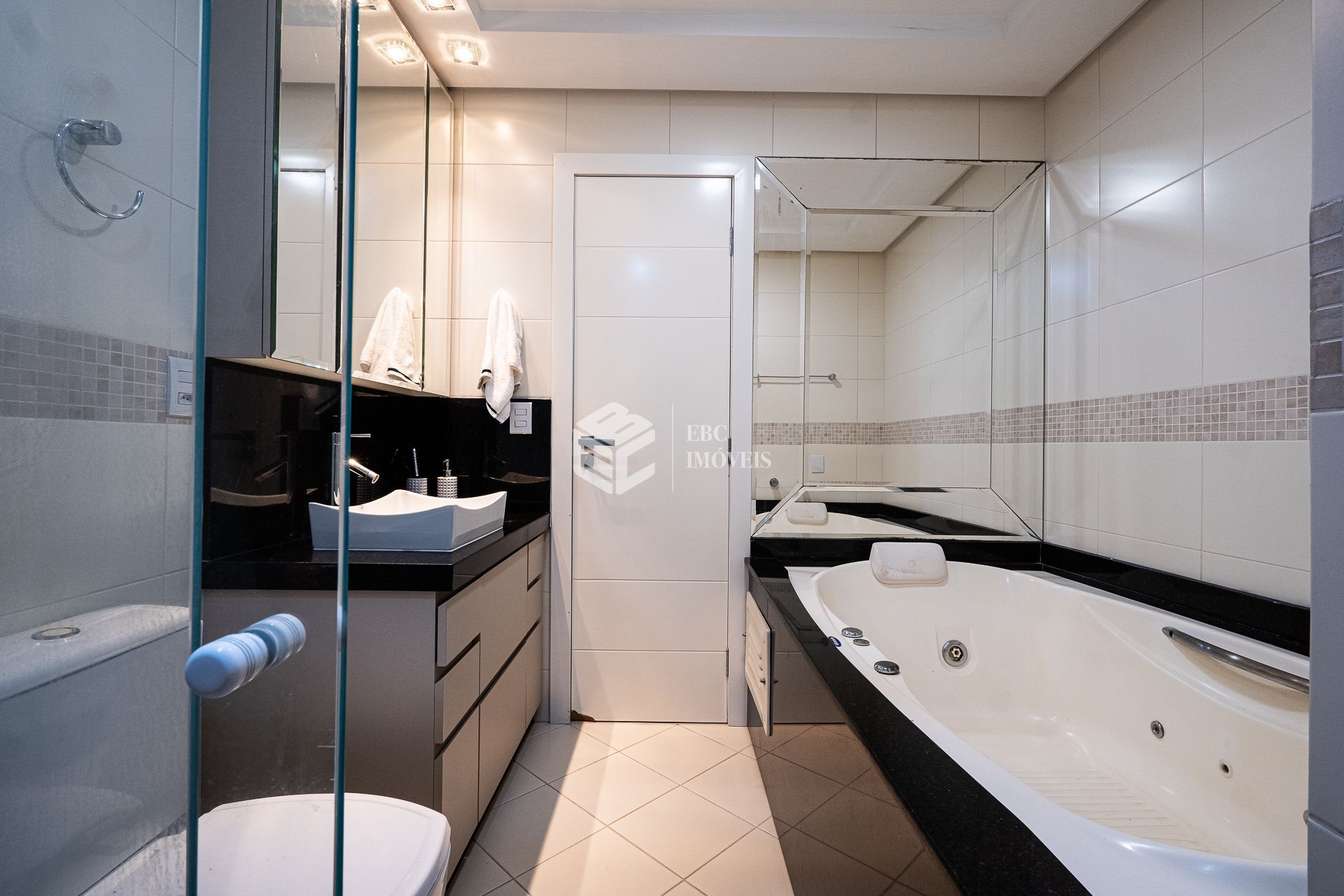Apartamento, 4 quartos, 195 m² - Foto 42