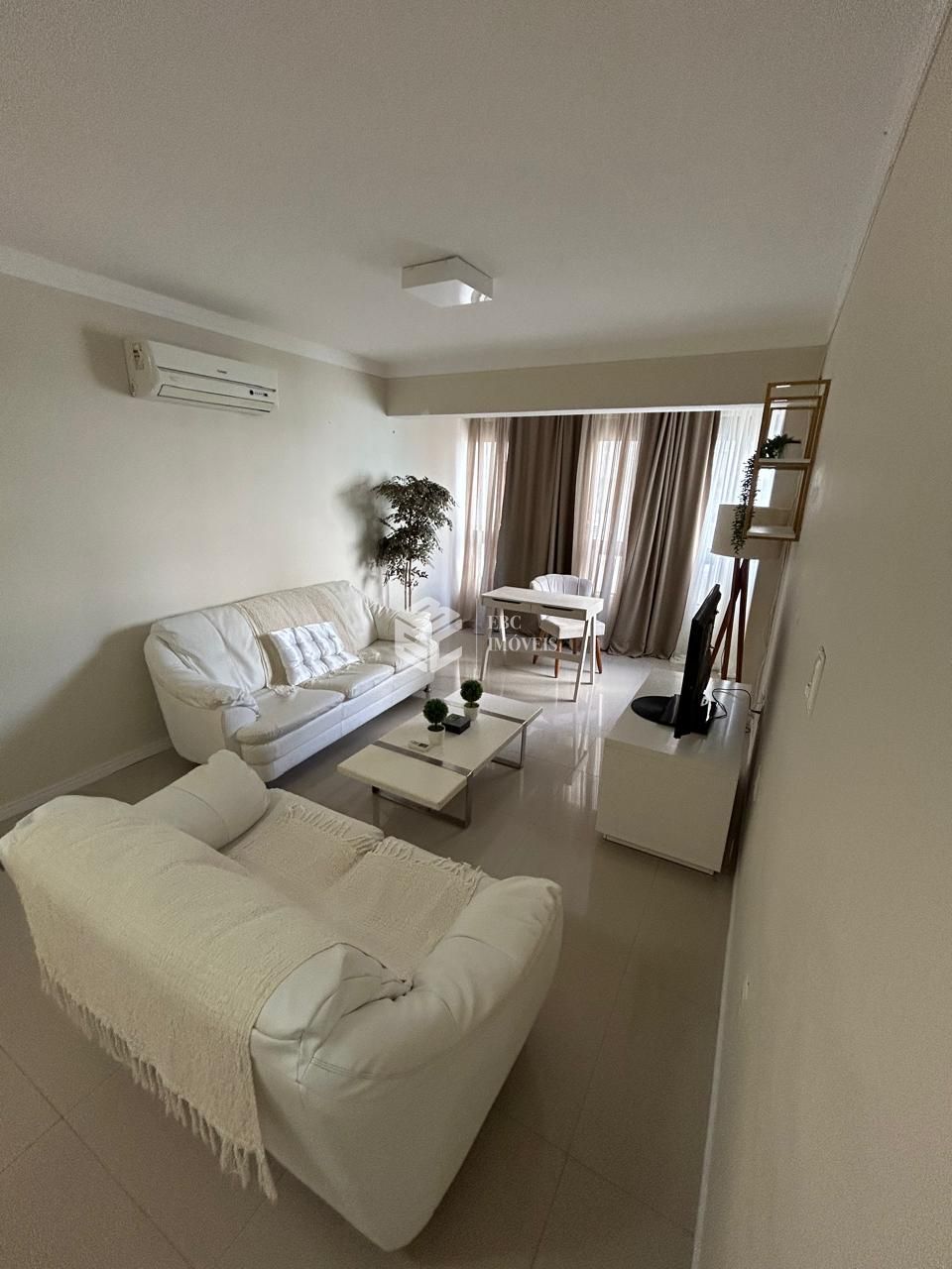 Apartamento à venda  no Centro - Balneário Camboriú, SC. Imóveis