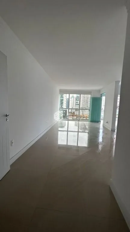 Apartamento com 3 Dormitórios à venda, 127 m² por R$ 1.300.000,00 Apartamento com 3 Dormitórios à venda, 127 m² por R$ 1.300.000,00