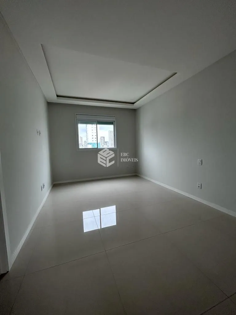 Apartamento com 4 Dormitórios à venda, 150 m² por R$ 2.900.000,00 Apartamento com 4 Dormitórios à venda, 150 m² por R$ 2.900.000,00
