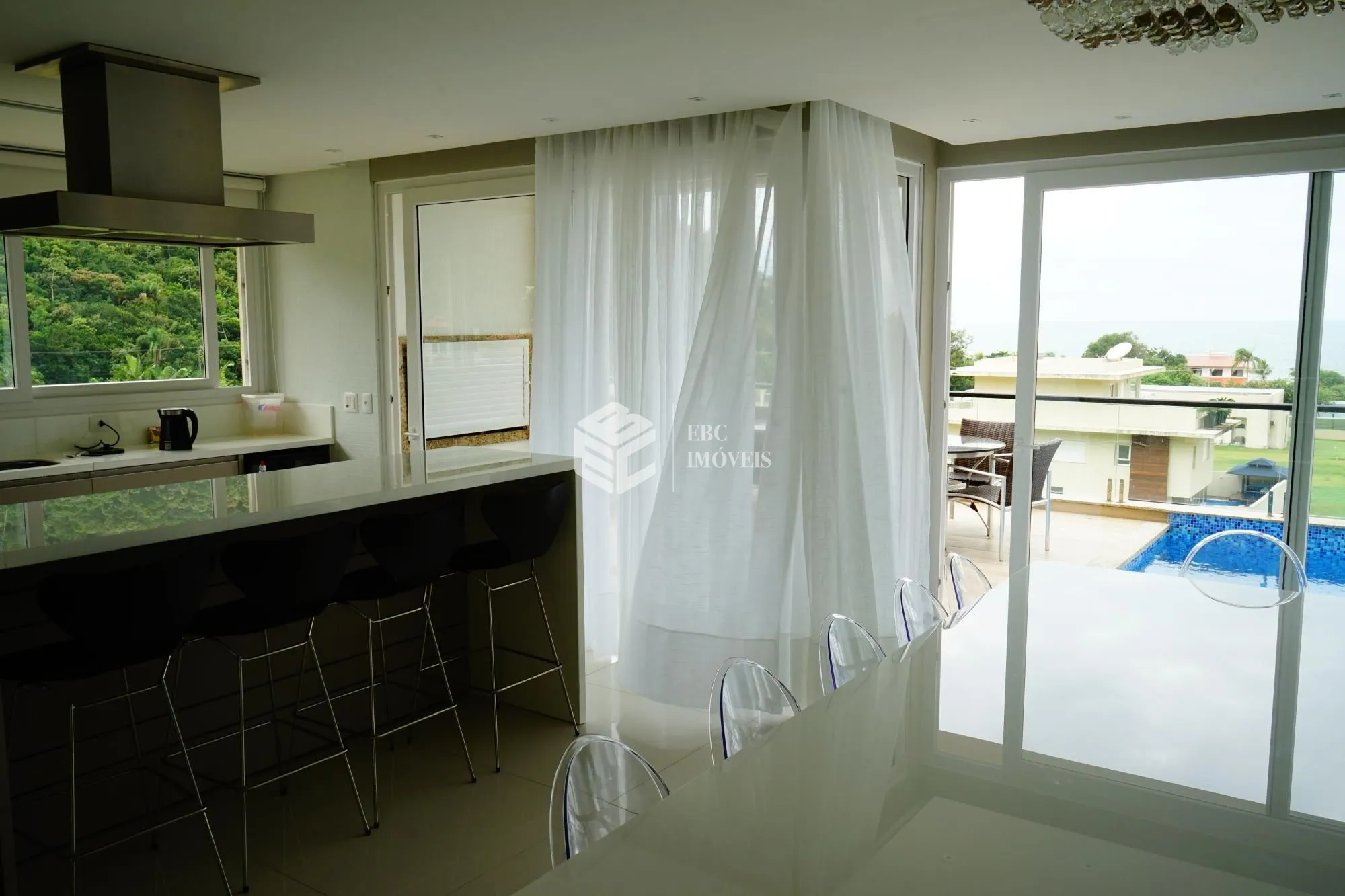 Casa em condomínio com 5 Dormitórios à venda, 554 m² por R$ 7.400.000,00 Casa em condomínio com 5 Dormitórios à venda, 554 m² por R$ 7.400.000,00