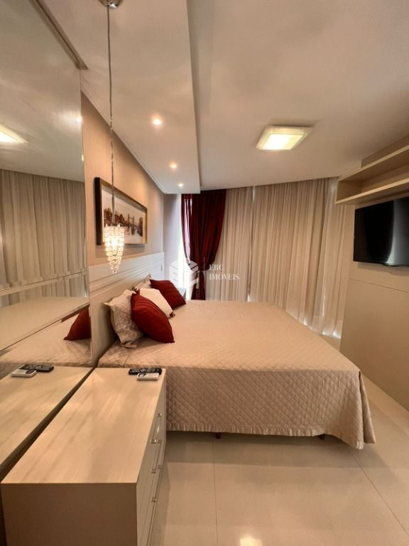 Apartamento, 4 quartos, 226 m² - Foto 13