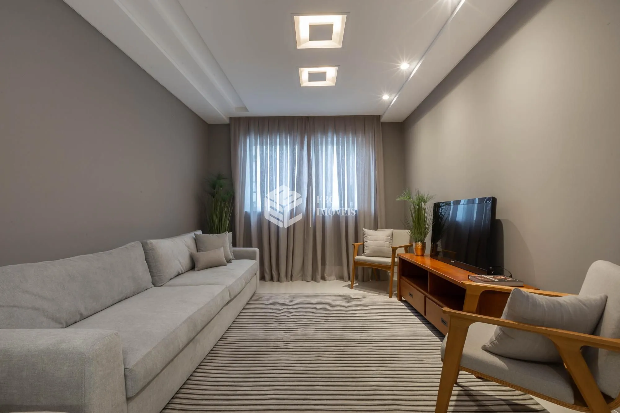 Apartamento à venda  no Pioneiros - Balneário Camboriú, SC. Imóveis