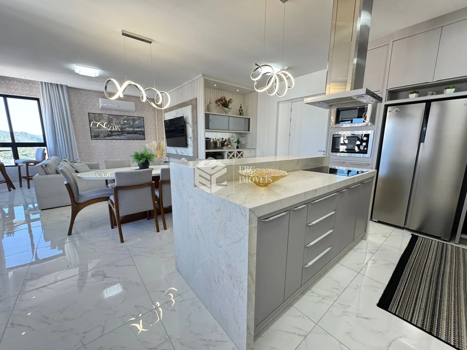 Apartamento à venda  no Centro - Balneário Camboriú, SC. Imóveis