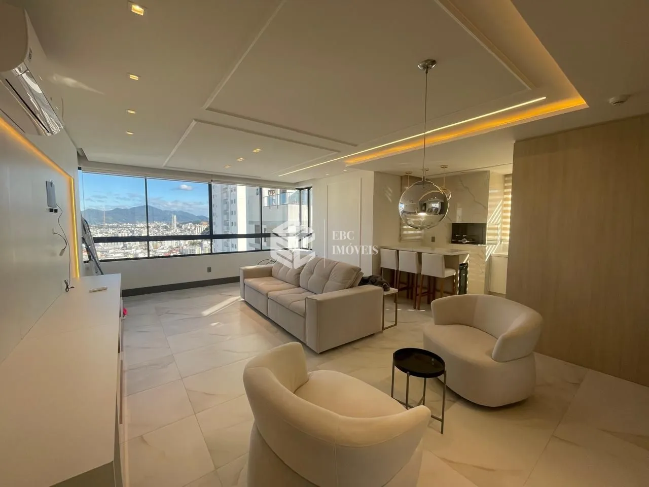 Apartamento com 3 Dormitórios à venda, 130 m² por R$ 2.870.000,00 Apartamento com 3 Dormitórios à venda, 130 m² por R$ 2.870.000,00