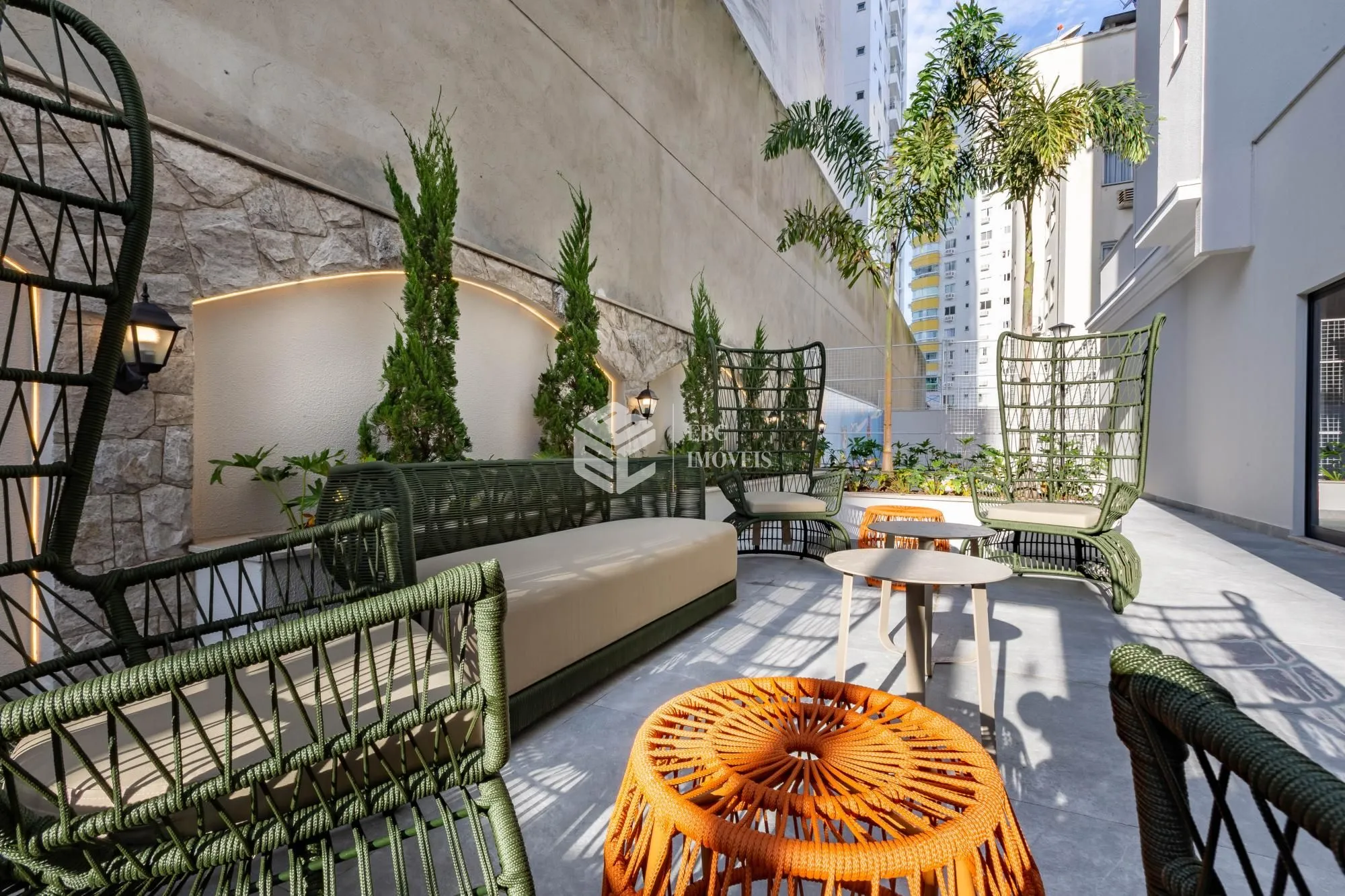 Apartamento com 3 Dormitórios à venda, 131 m² por R$ 3.600.000,00 Apartamento com 3 Dormitórios à venda, 131 m² por R$ 3.600.000,00