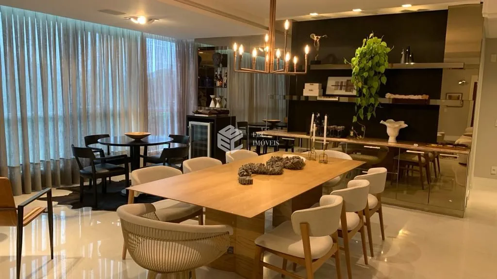 Apartamento à venda  no Centro - Balneário Camboriú, SC. Imóveis