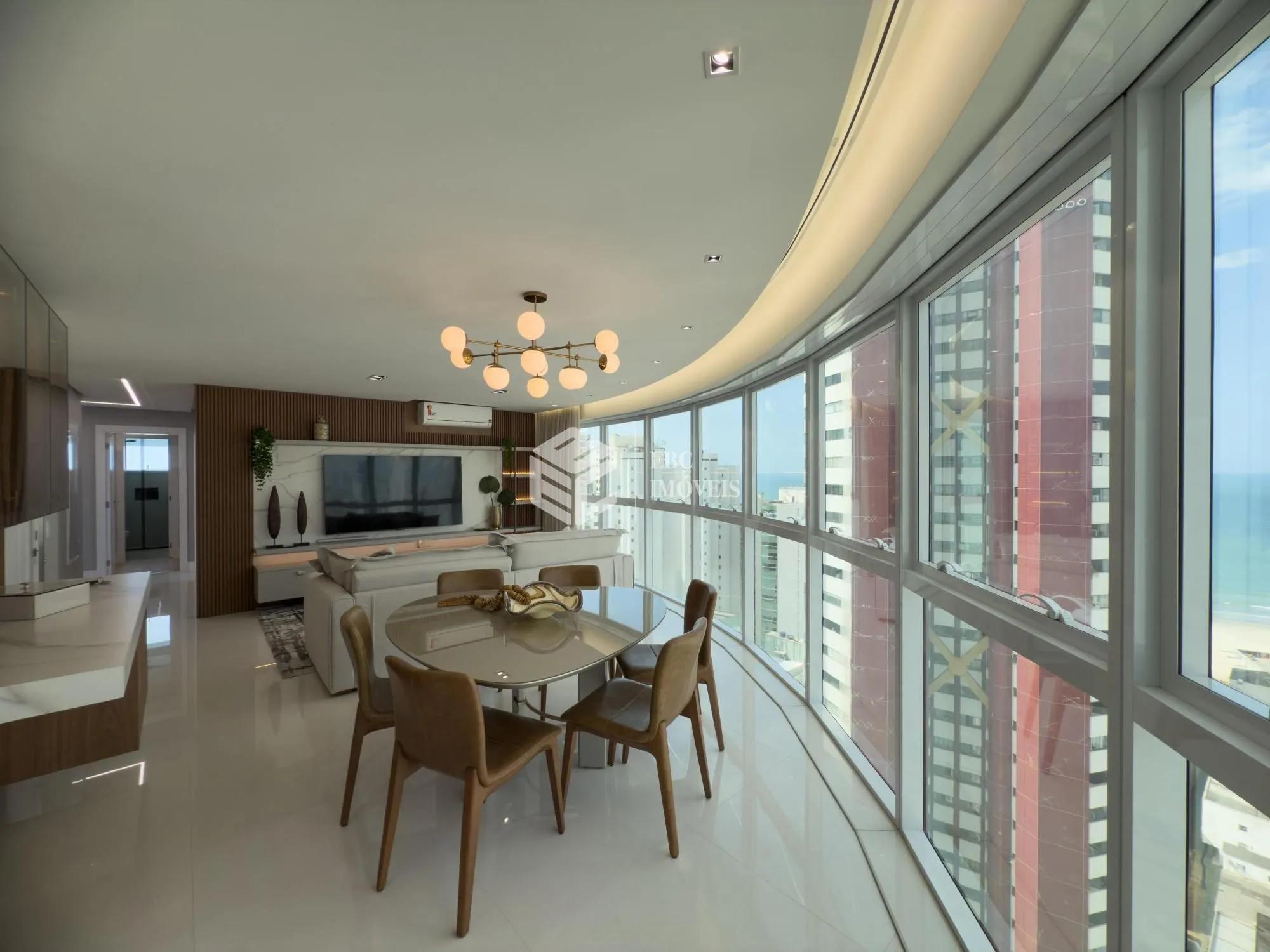 Apartamento à venda  no Centro - Balneário Camboriú, SC. Imóveis