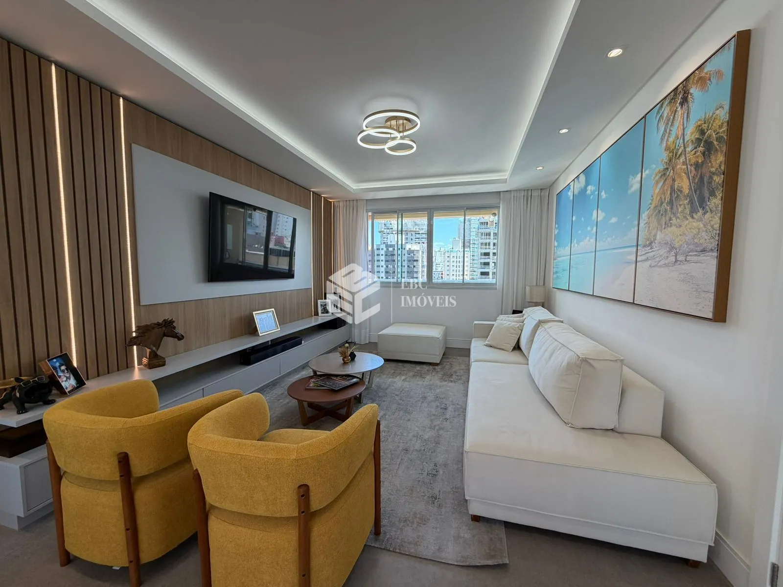 Apartamento à venda  no Centro - Balneário Camboriú, SC. Imóveis