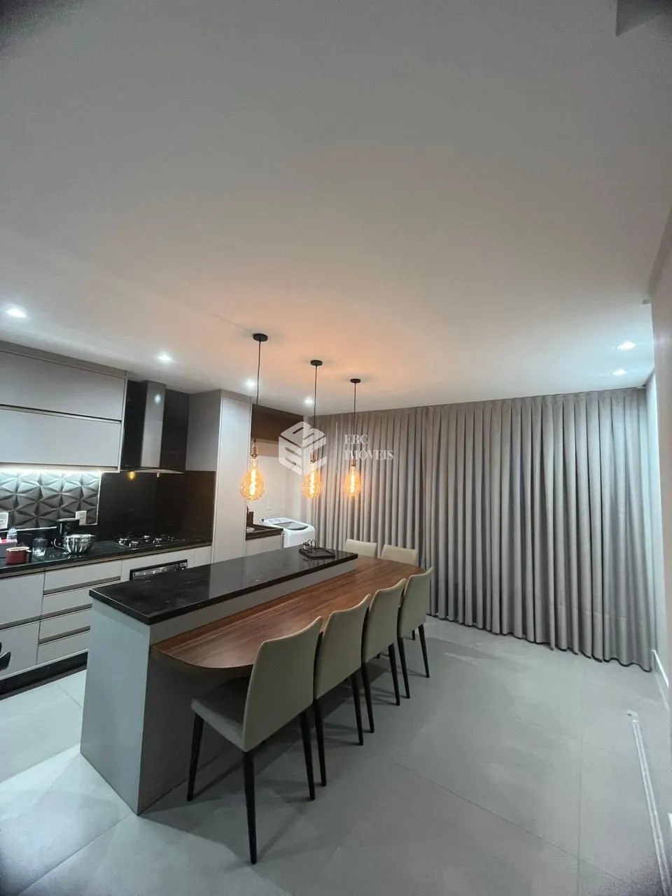 Apartamento com 3 Dormitórios à venda, 117 m² por R$ 2.900.000,00 Apartamento com 3 Dormitórios à venda, 117 m² por R$ 2.900.000,00