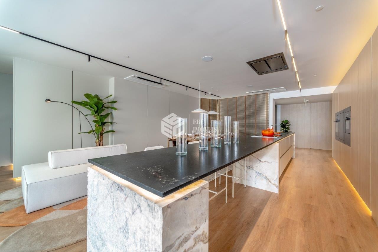Apartamento, 4 quartos, 261 m² - Foto 14