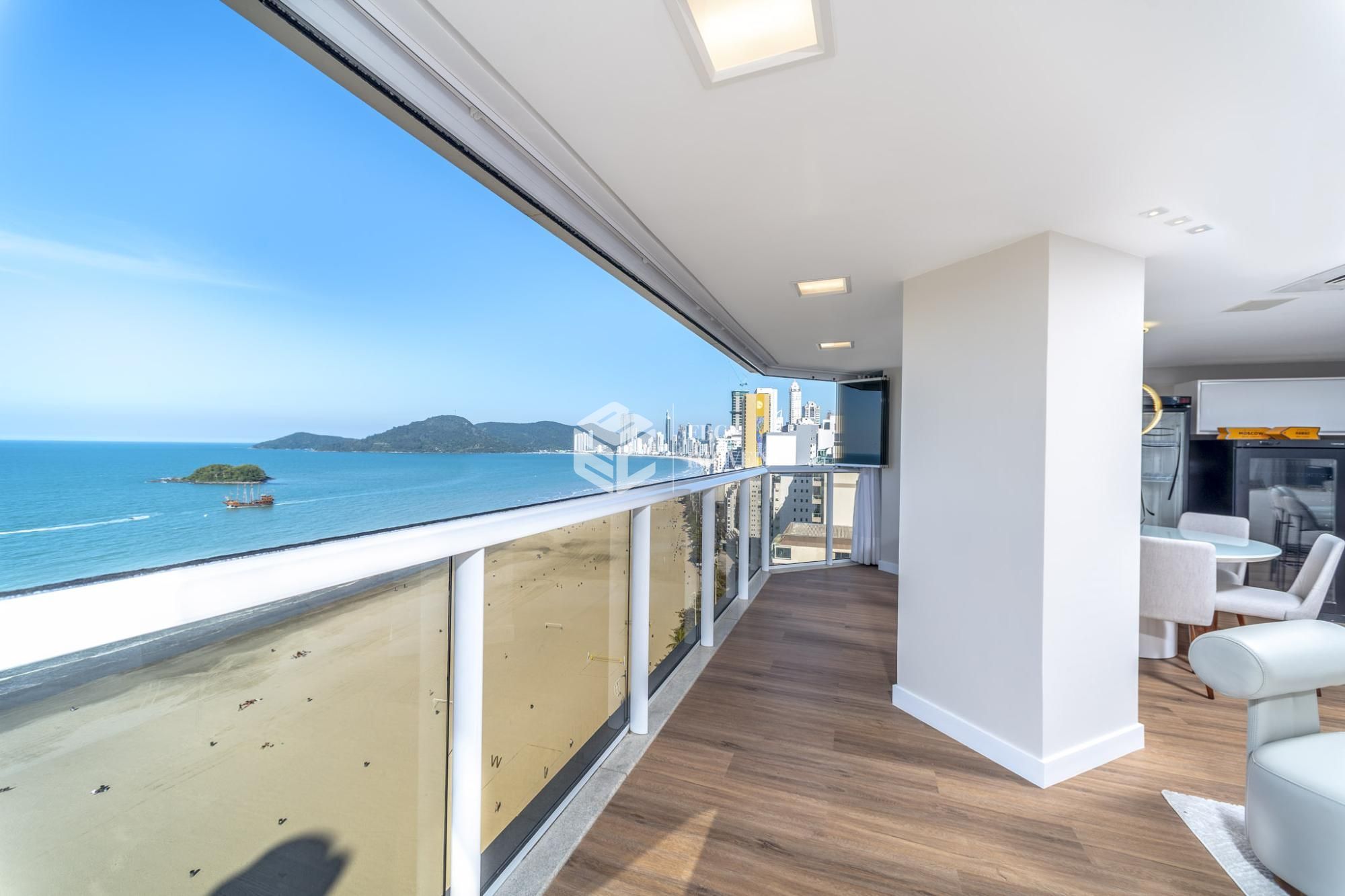 Apartamento à venda  no Centro - Balneário Camboriú, SC. Imóveis