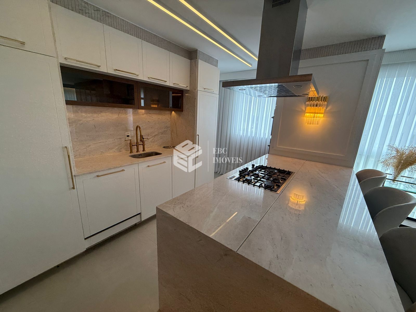 Cobertura, 4 quartos, 327 m² - Foto 12