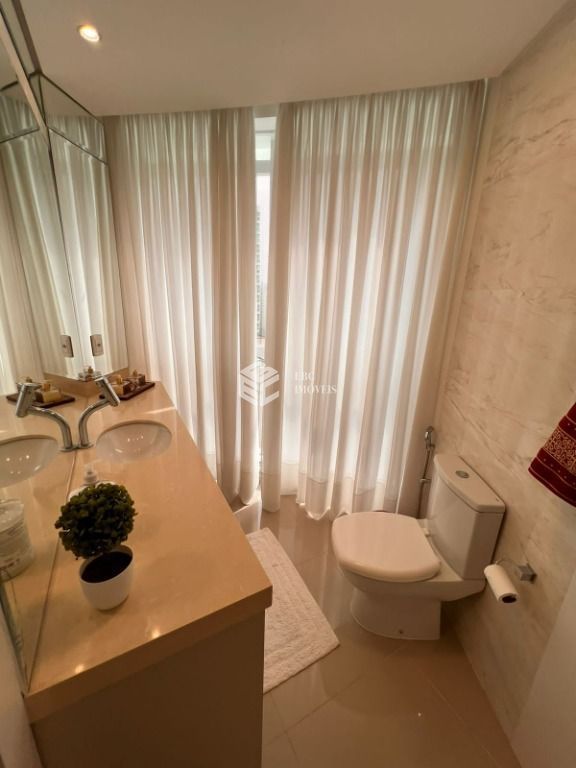 Apartamento, 4 quartos, 226 m² - Foto 14