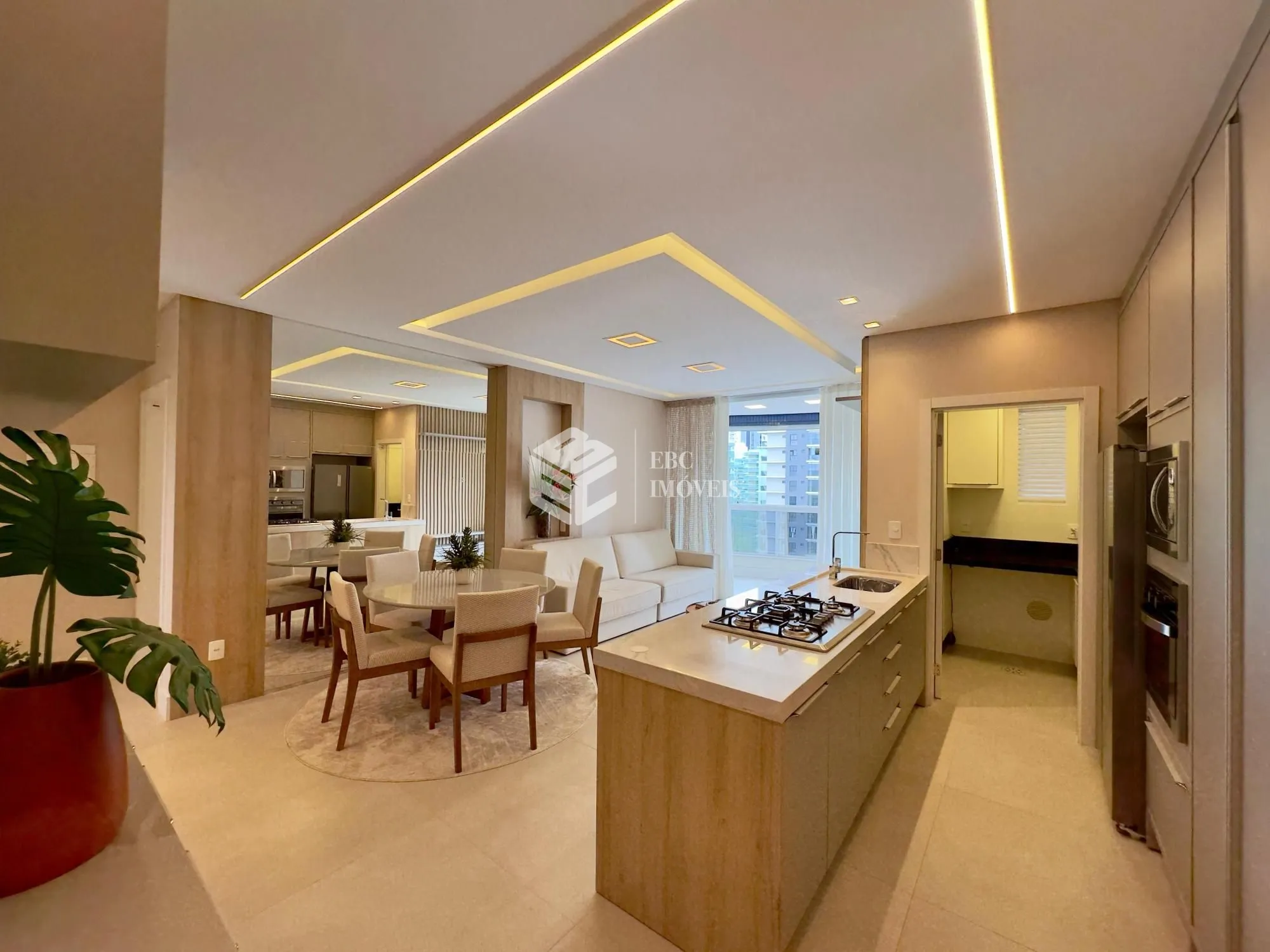 Apartamento com 3 Dormitórios à venda, 129 m² por R$ 2.190.000,00 Apartamento com 3 Dormitórios à venda, 129 m² por R$ 2.190.000,00