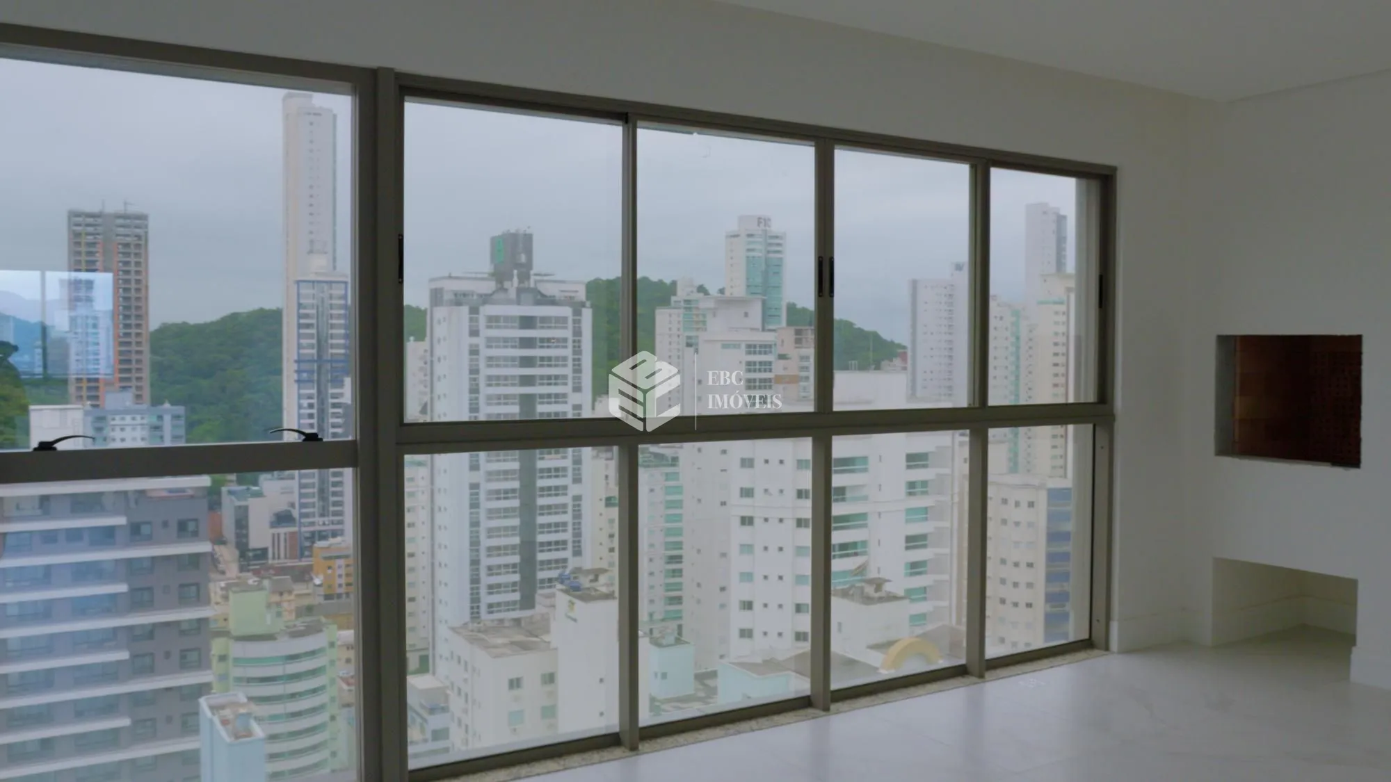 Apartamento à venda  no Pioneiros - Balneário Camboriú, SC. Imóveis