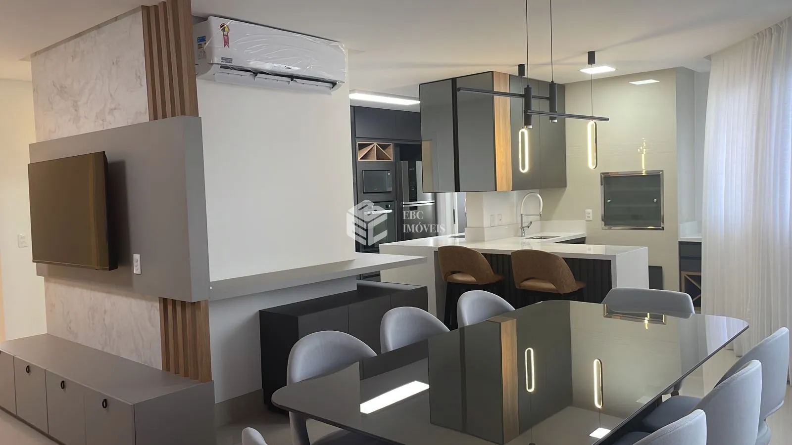 Apartamento com 4 Dormitórios à venda, 150 m² por R$ 3.950.000,00 Apartamento com 4 Dormitórios à venda, 150 m² por R$ 3.950.000,00