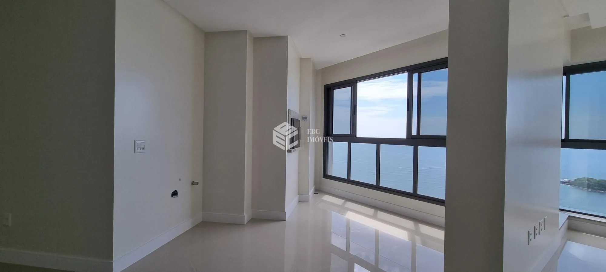 Apartamento com 4 Dormitórios à venda, 182 m² por R$ 9.185.000,00 Apartamento com 4 Dormitórios à venda, 182 m² por R$ 9.185.000,00