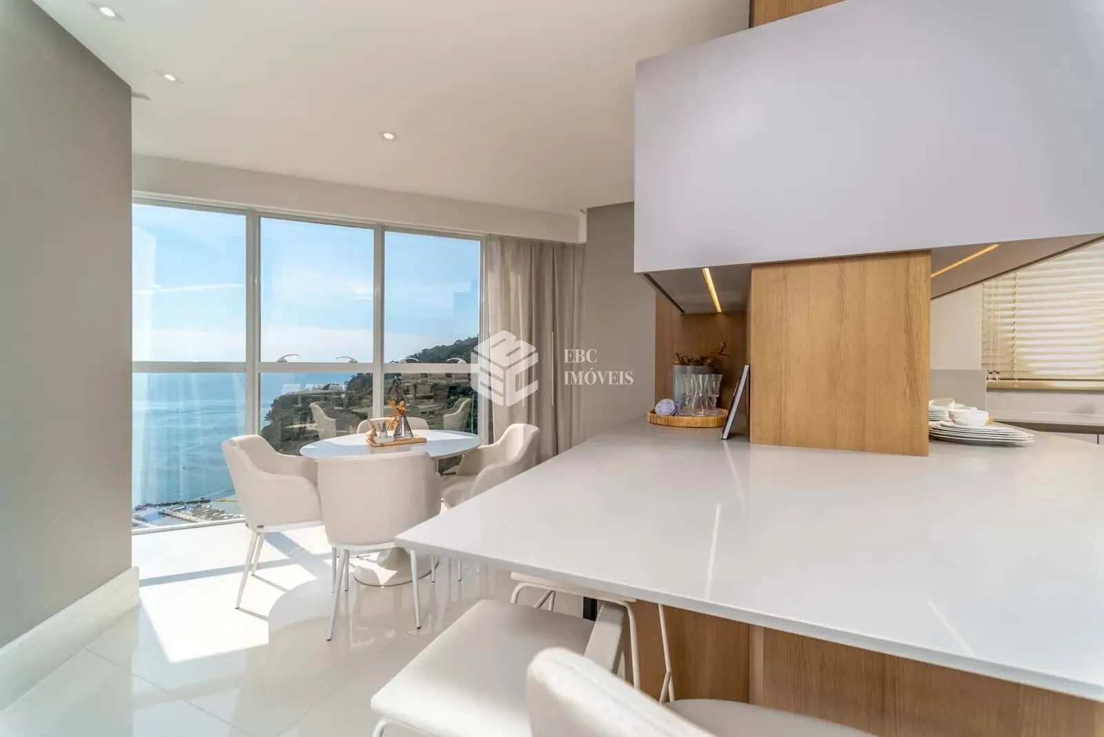 Apartamento com 4 Dormitórios à venda, 238 m² por R$ 13.200.000,00 Apartamento com 4 Dormitórios à venda, 238 m² por R$ 13.200.000,00