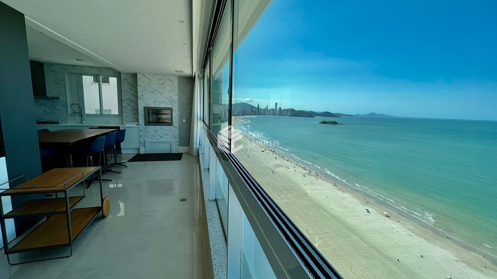 Apartamento à venda  no Centro - Balneário Camboriú, SC. Imóveis