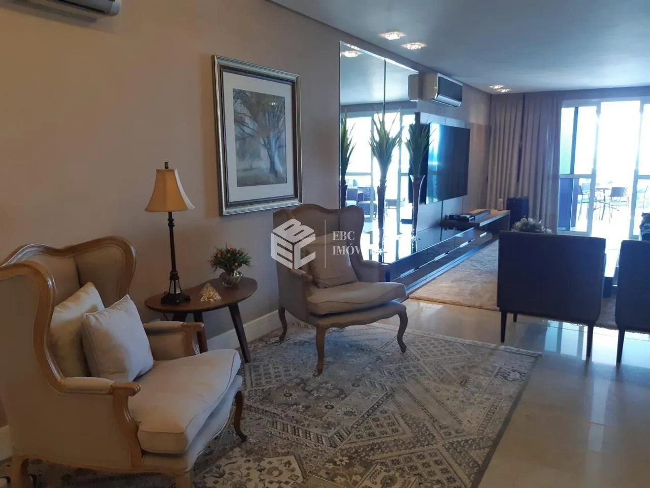 Apartamento com 4 Dormitórios à venda, 243 m² por R$ 11.900.000,00 Apartamento com 4 Dormitórios à venda, 243 m² por R$ 11.900.000,00