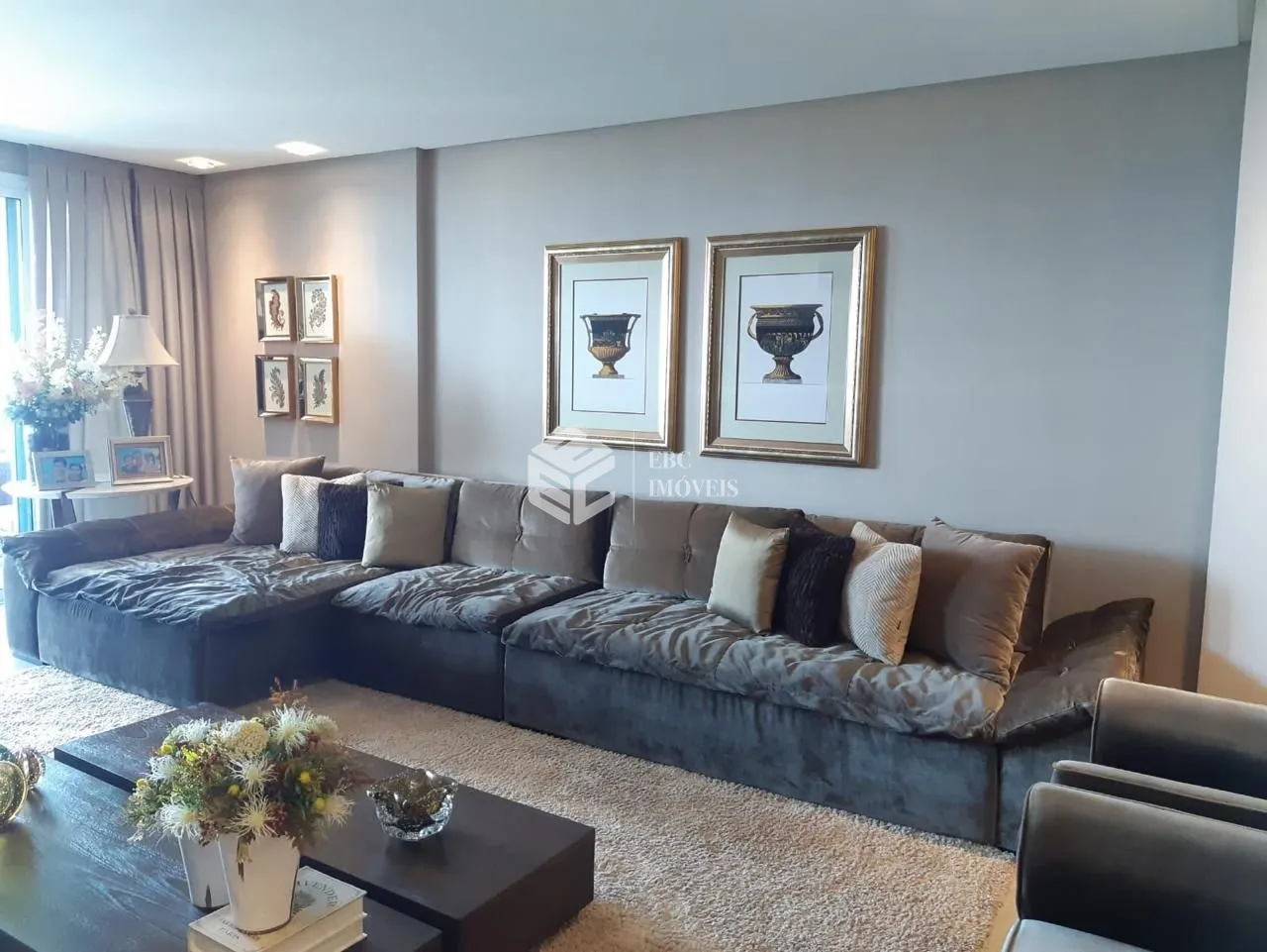 Apartamento com 4 Dormitórios à venda, 243 m² por R$ 11.900.000,00 Apartamento com 4 Dormitórios à venda, 243 m² por R$ 11.900.000,00