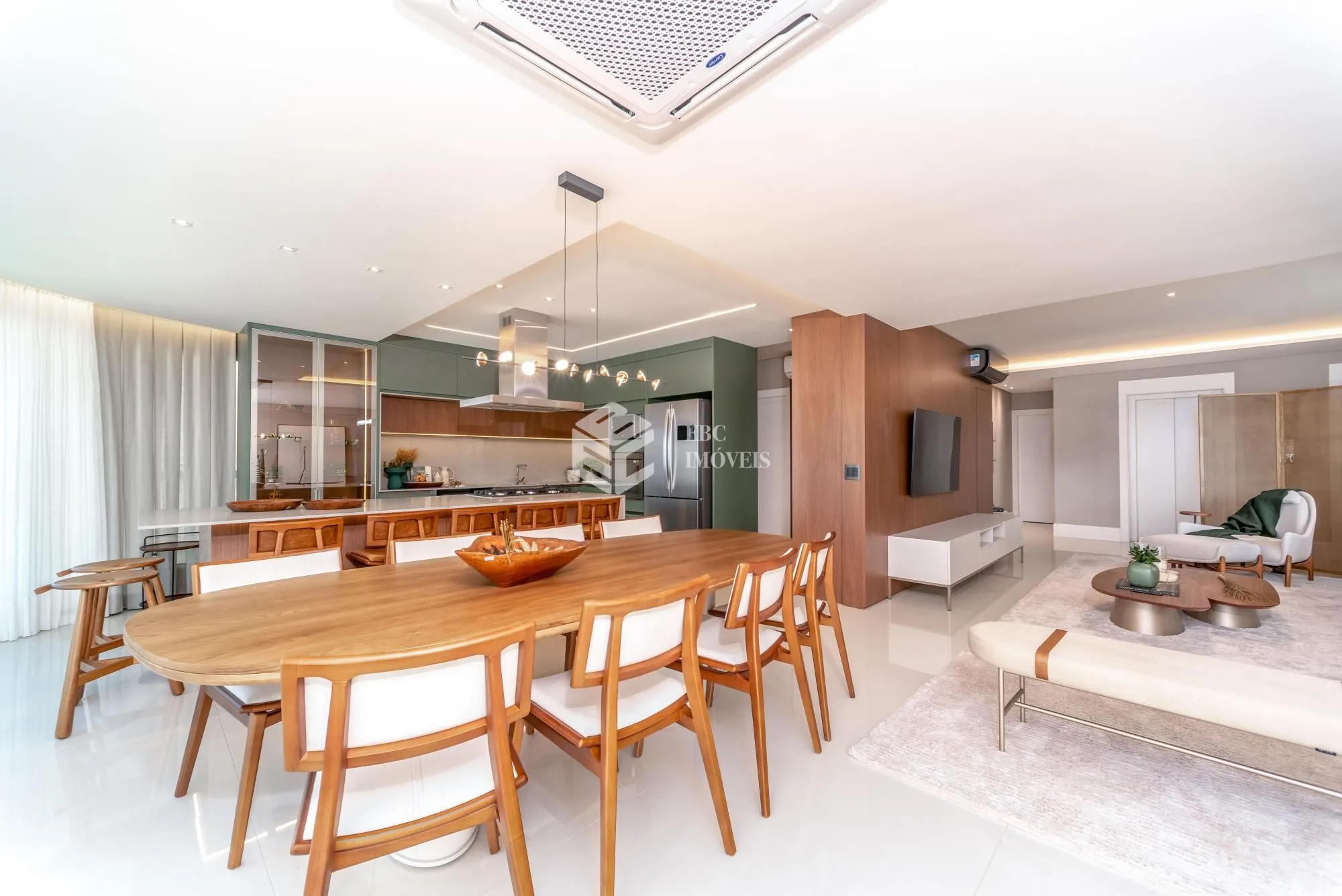 Apartamento com 4 Dormitórios à venda, 237 m² por R$ 13.100.000,00 Apartamento com 4 Dormitórios à venda, 237 m² por R$ 13.100.000,00