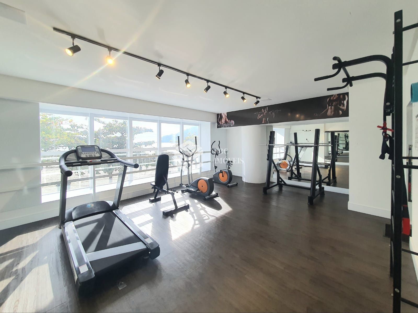 Cobertura, 4 quartos, 264 m² - Foto 13