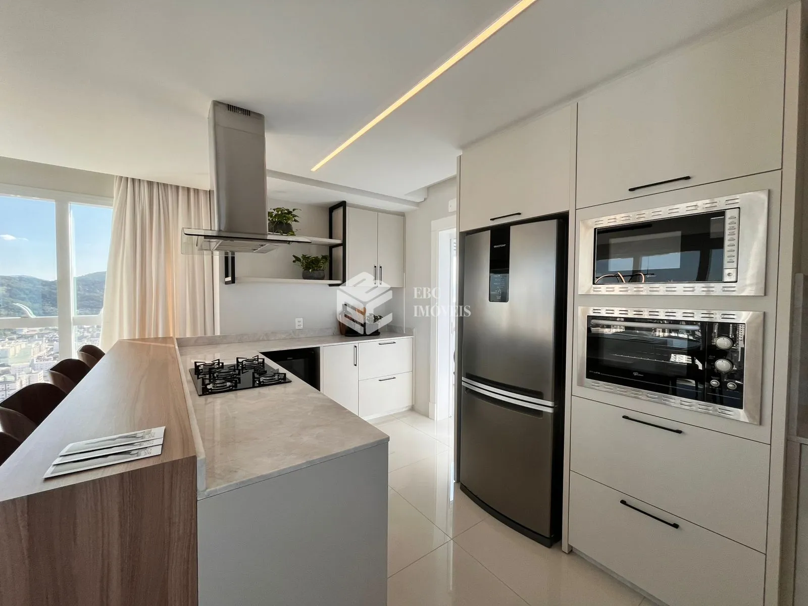 Apartamento com 4 Dormitórios à venda, 140 m² por R$ 7.519.000,00 Apartamento com 4 Dormitórios à venda, 140 m² por R$ 7.519.000,00