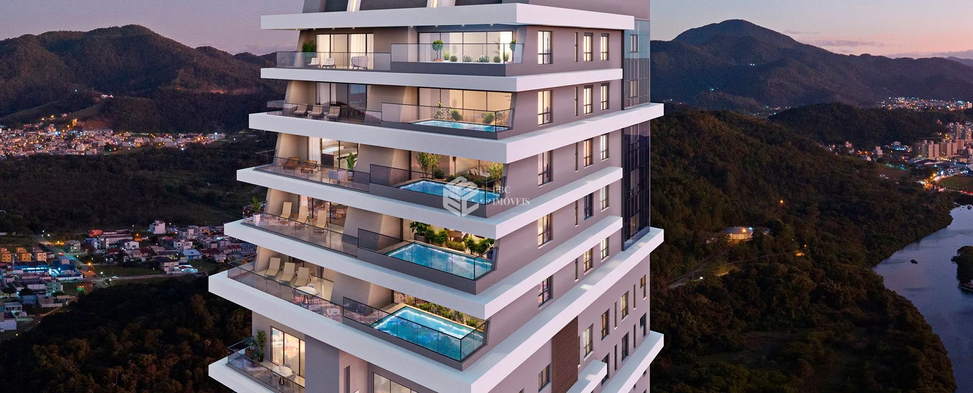 Apartamento à venda  no Centro - Balneário Camboriú, SC. Imóveis