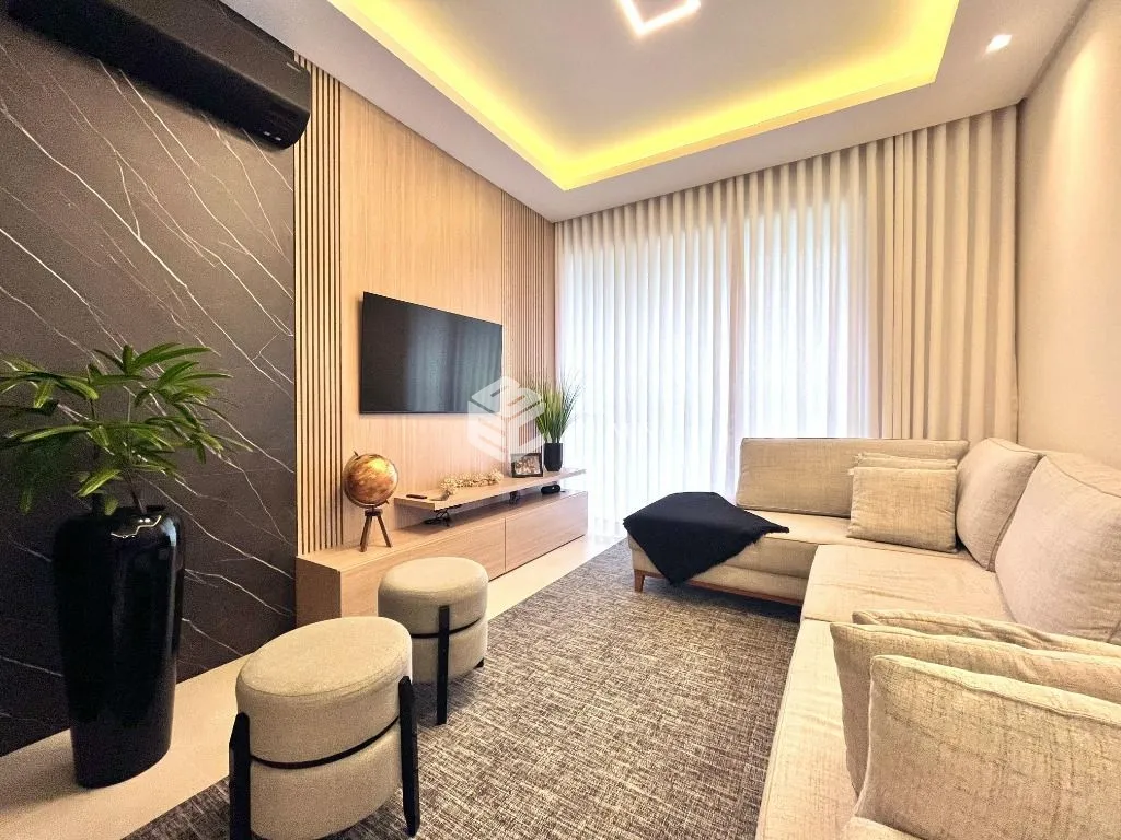 Apartamento à venda  no Meia Praia - Itapema, SC. Imóveis