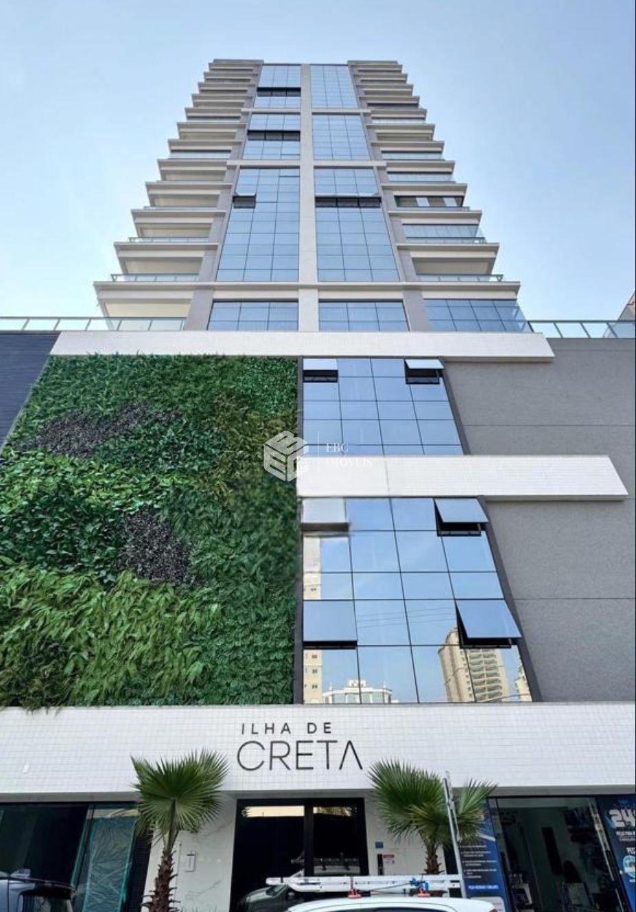 Apartamento à venda  no Meia Praia - Itapema, SC. Imóveis