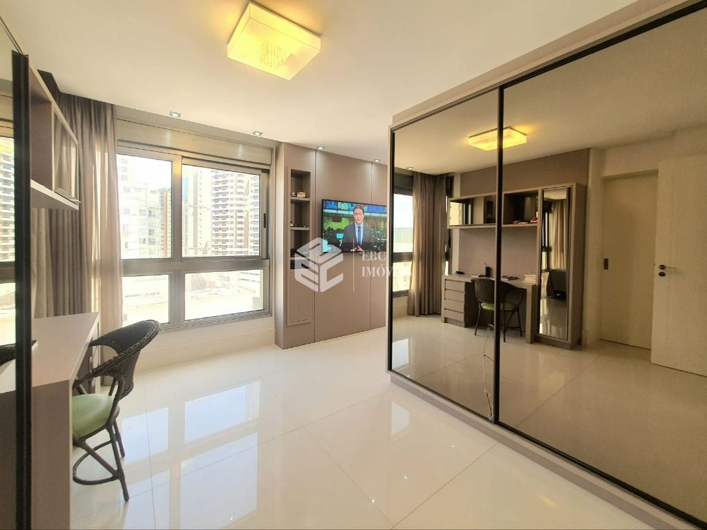 Apartamento, 4 quartos, 212 m² - Foto 15