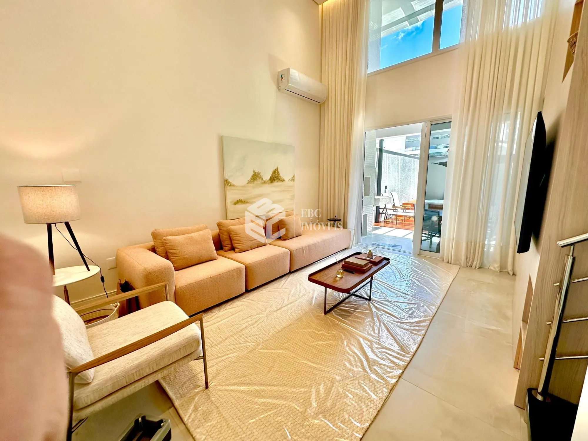 Apartamento com 3 Dormitórios à venda, 185 m² por R$ 7.143.240,00 Apartamento com 3 Dormitórios à venda, 185 m² por R$ 7.143.240,00