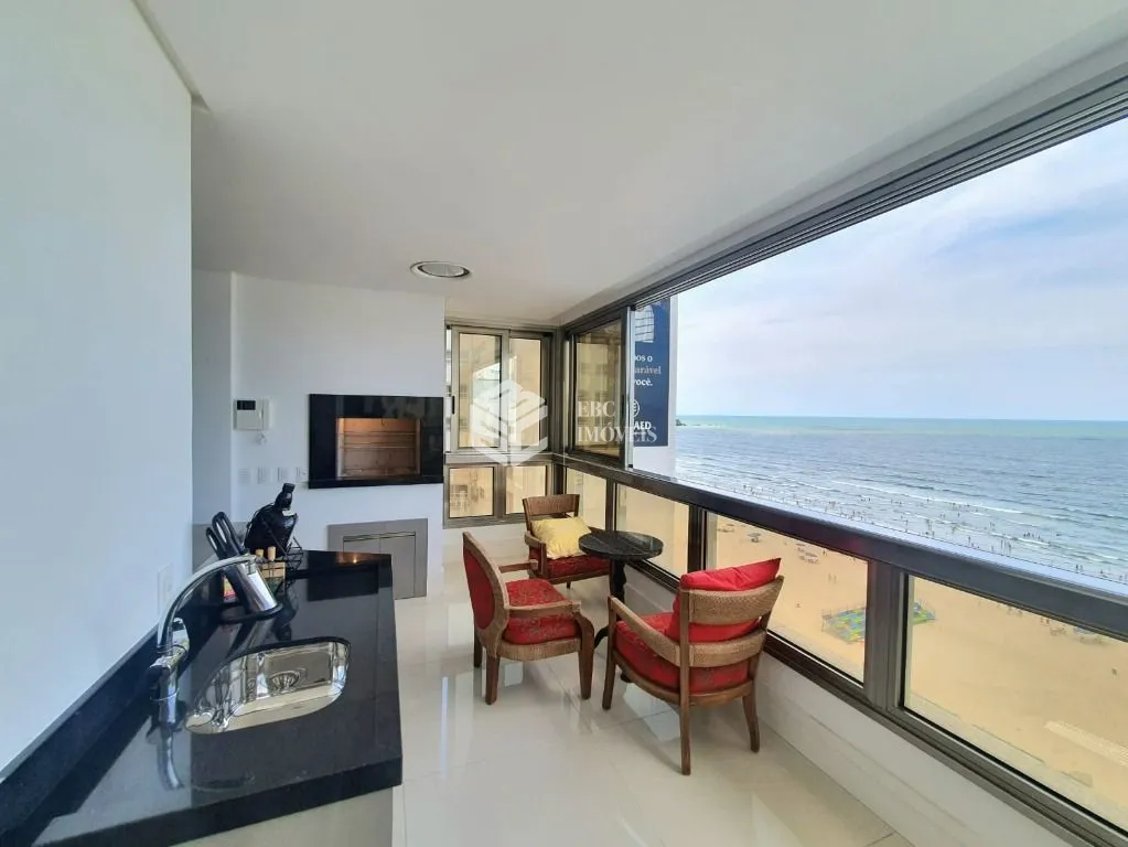 Apartamento com 4 Dormitórios à venda, 212 m² por R$ 15.000.000,00 Apartamento com 4 Dormitórios à venda, 212 m² por R$ 15.000.000,00