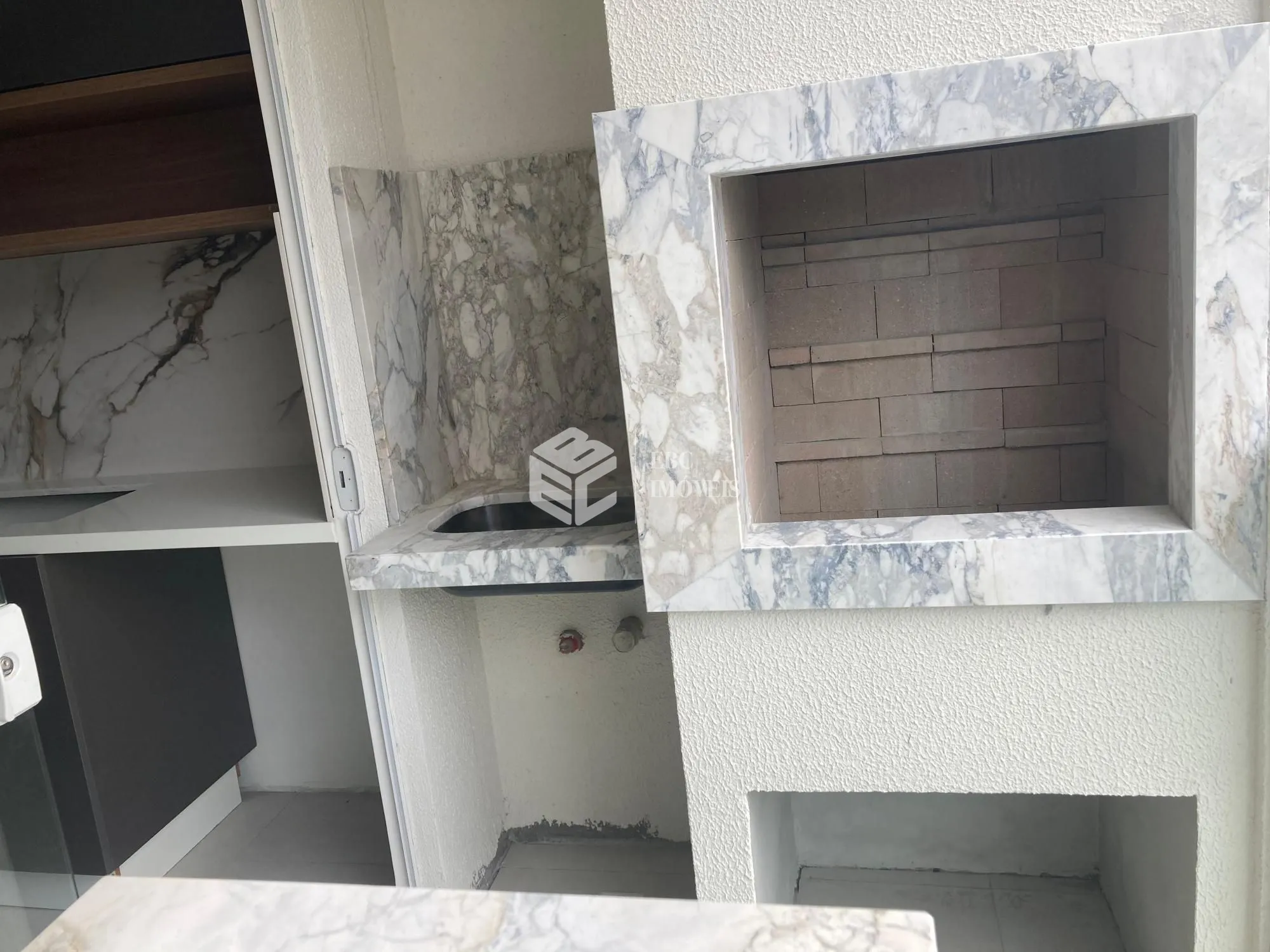 Apartamento com 2 Dormitórios à venda, 53 m² por R$ 690.000,00 Apartamento com 2 Dormitórios à venda, 53 m² por R$ 690.000,00
