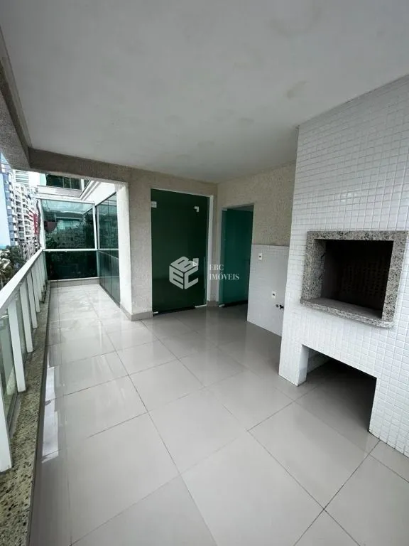 Apartamento com 3 Dormitórios à venda, 127 m² por R$ 1.300.000,00 Apartamento com 3 Dormitórios à venda, 127 m² por R$ 1.300.000,00