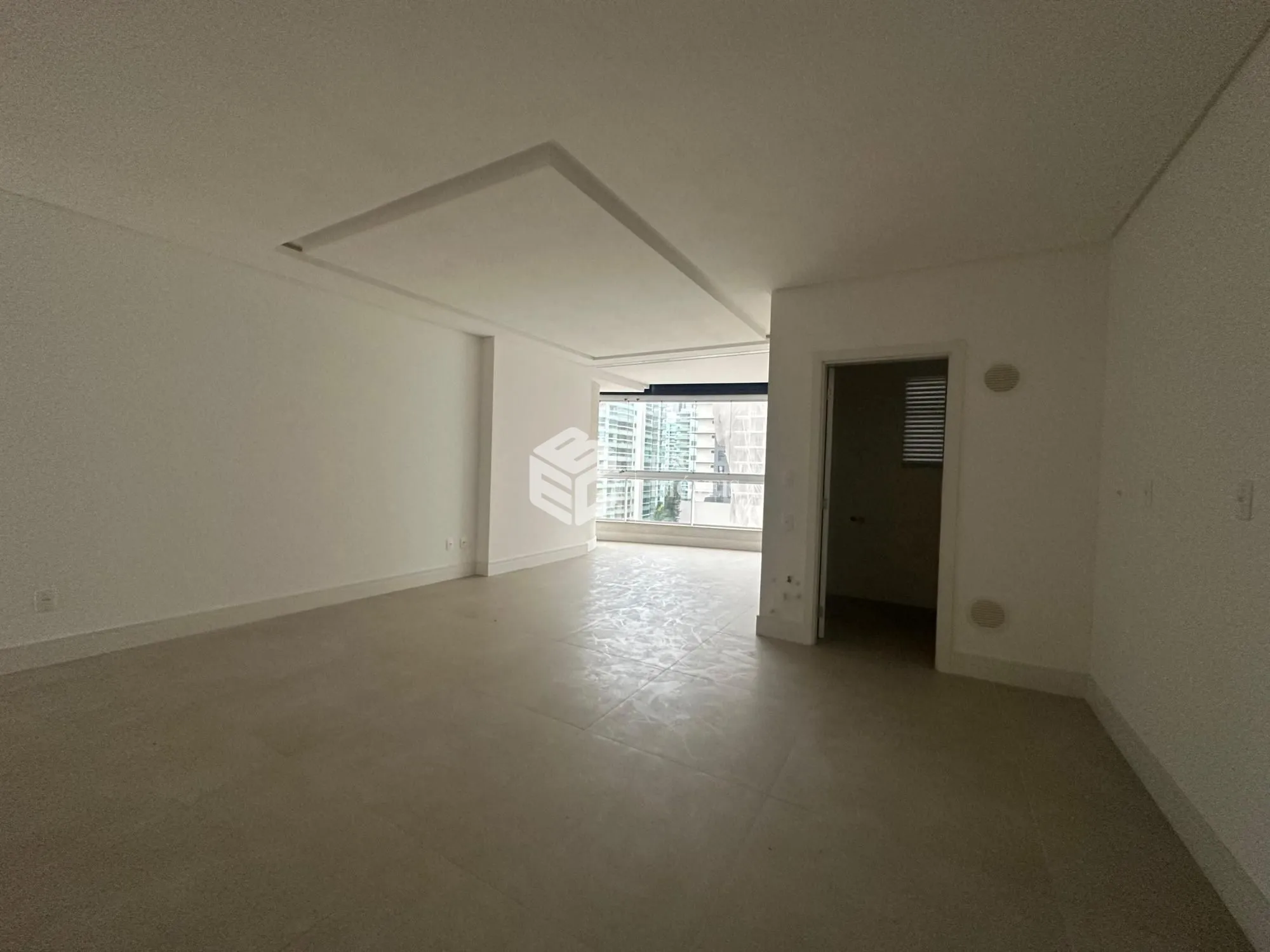 Apartamento com 3 Dormitórios à venda, 129 m² por R$ 2.299.900,00 Apartamento com 3 Dormitórios à venda, 129 m² por R$ 2.299.900,00